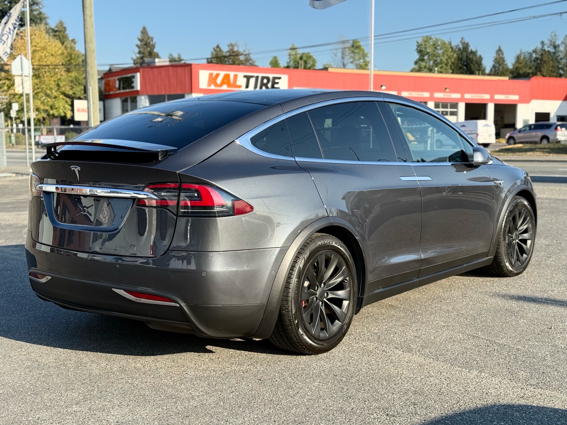 /grewalmotorsltd/2016-Tesla-ModelX-13593357403843354.jpg