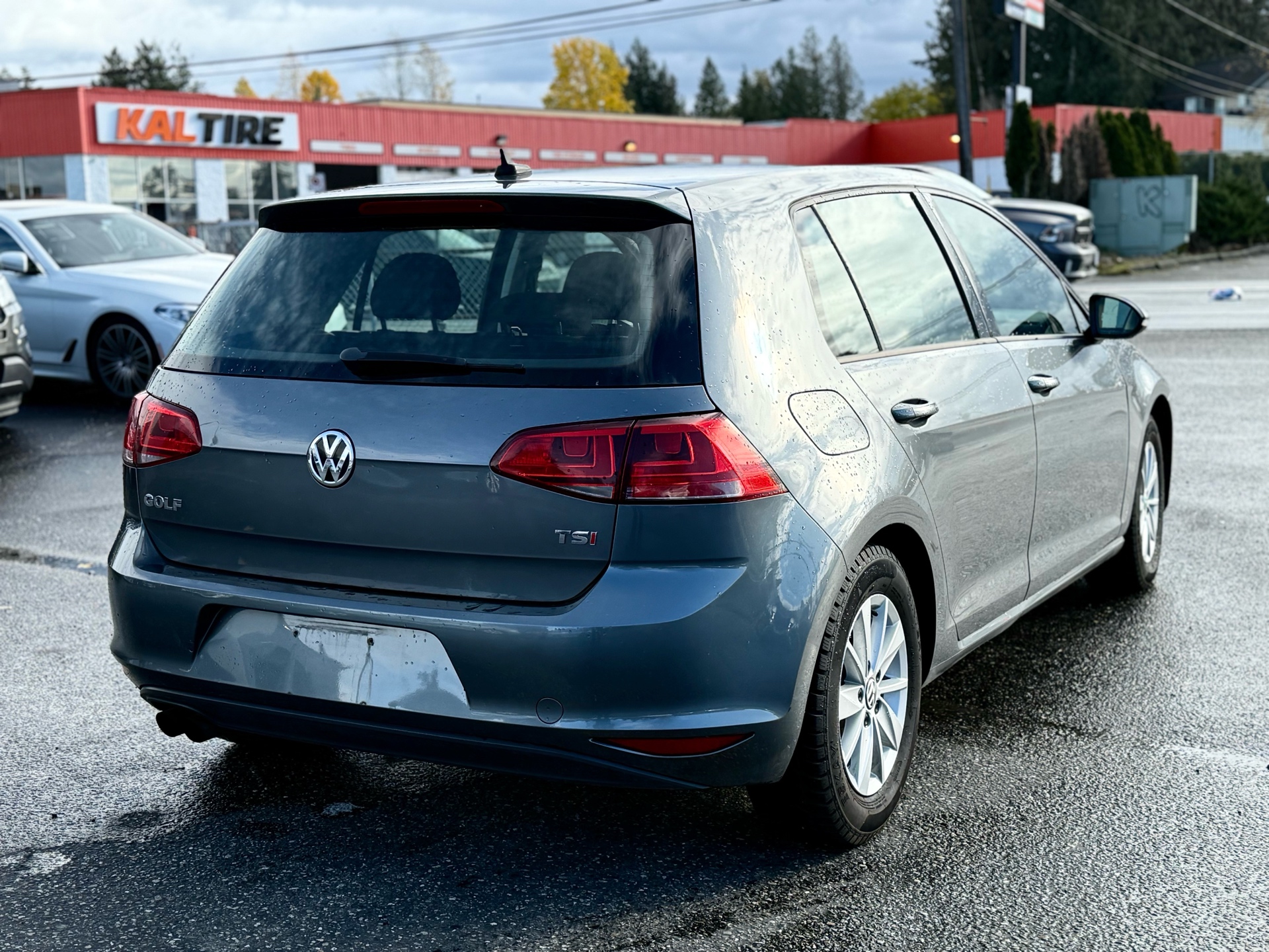 /grewalmotorsltd/2016-Volkswagen-Golf-8491886457080879.jpg
