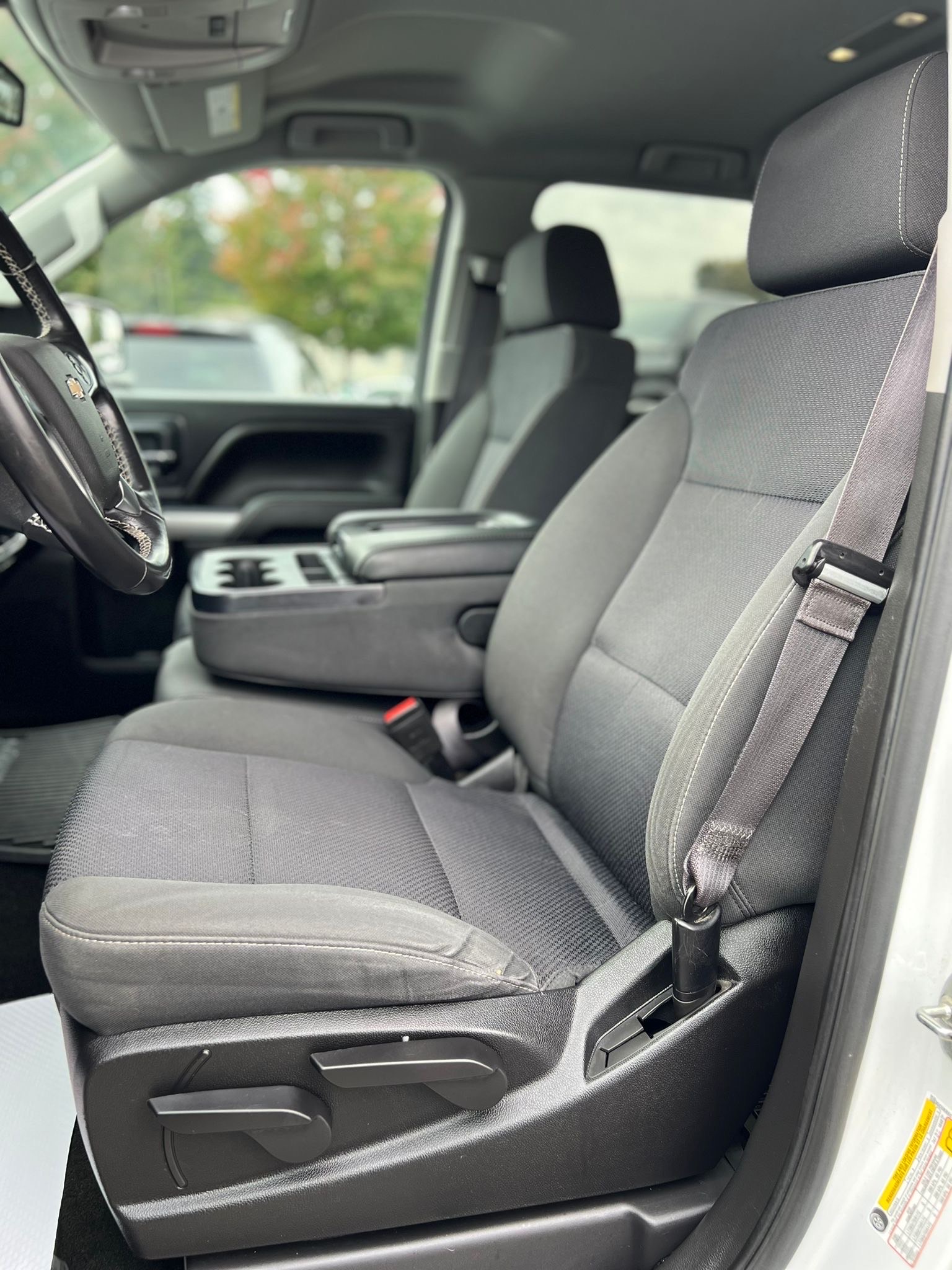 /grewalmotorsltd/2017-Chevrolet-Silverado1500-22933418907659808.jpg