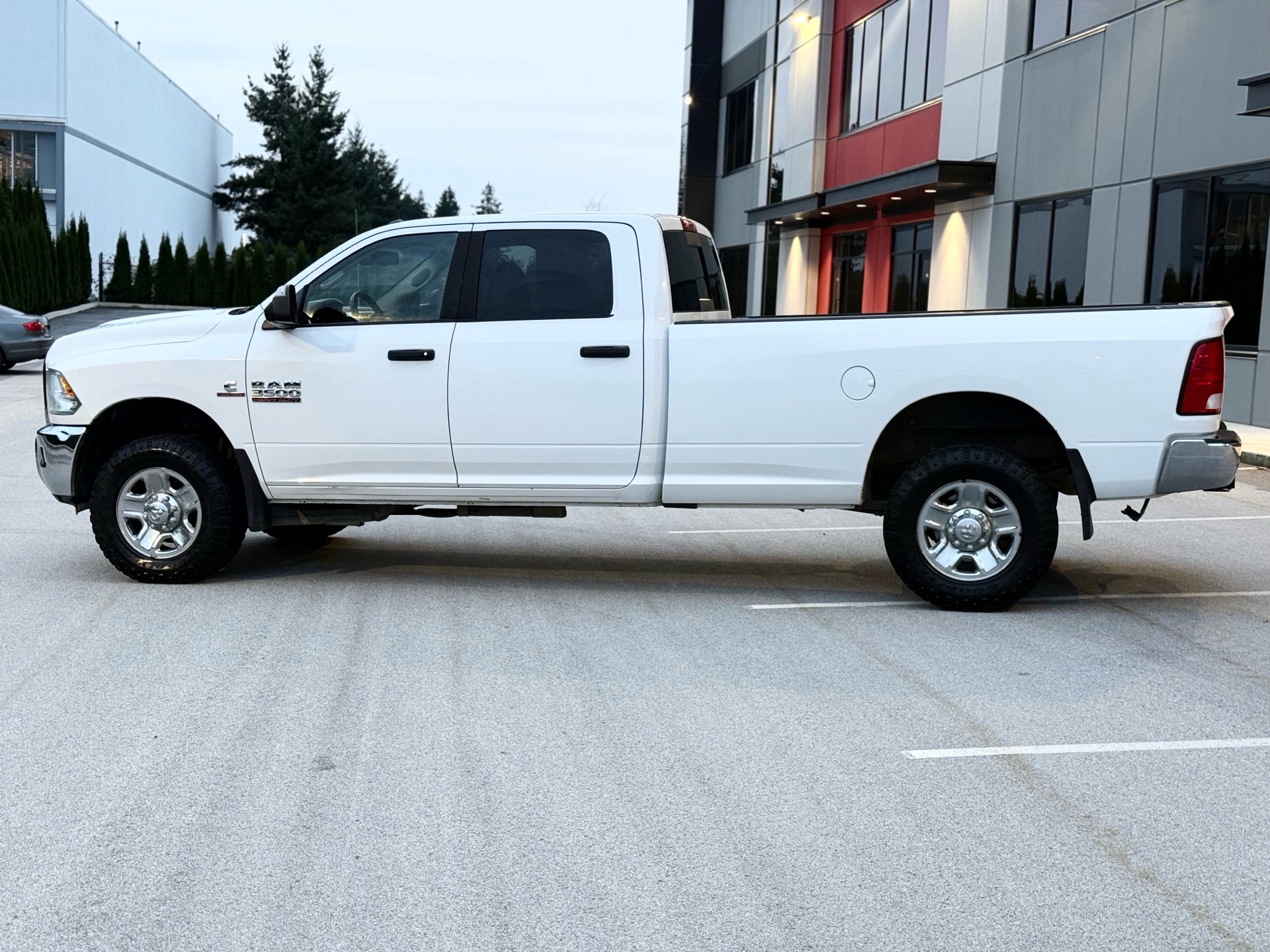 /grewalmotorsltd/2017-Ram-3500-07773120447137982.jpg
