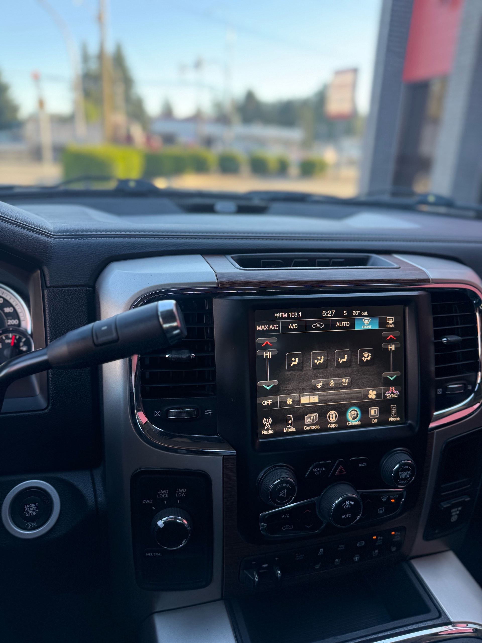 /grewalmotorsltd/2017-Ram-3500-438598998270862.jpg
