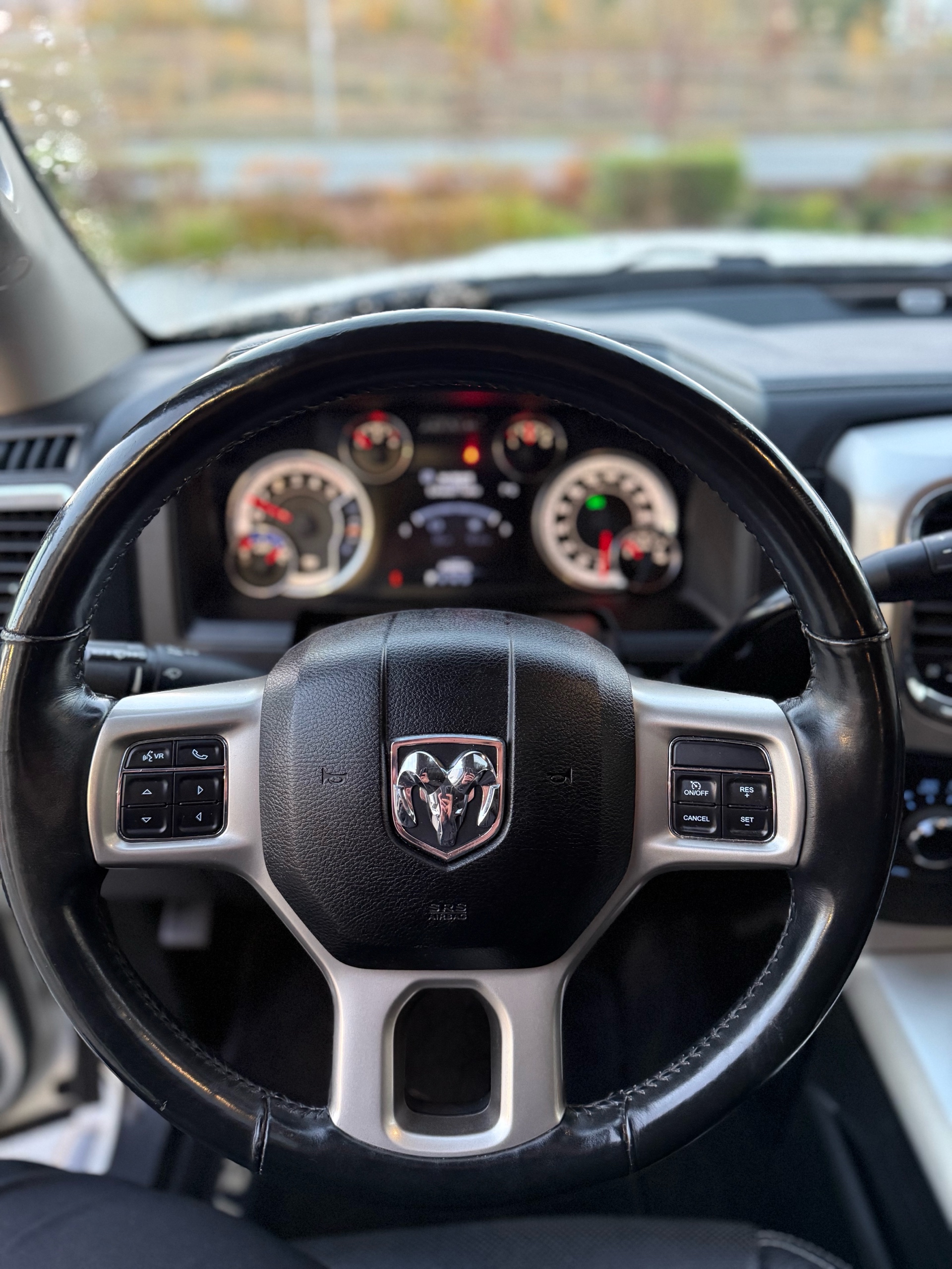 /grewalmotorsltd/2017-Ram-3500-7589037029316292.jpg