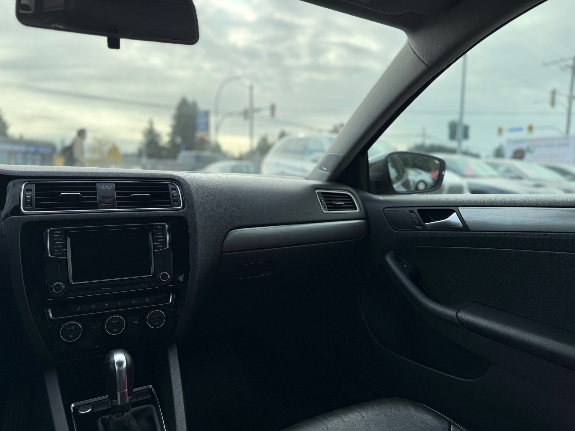 /grewalmotorsltd/2017-Volkswagen-Jetta-0005114083117618851.jpg