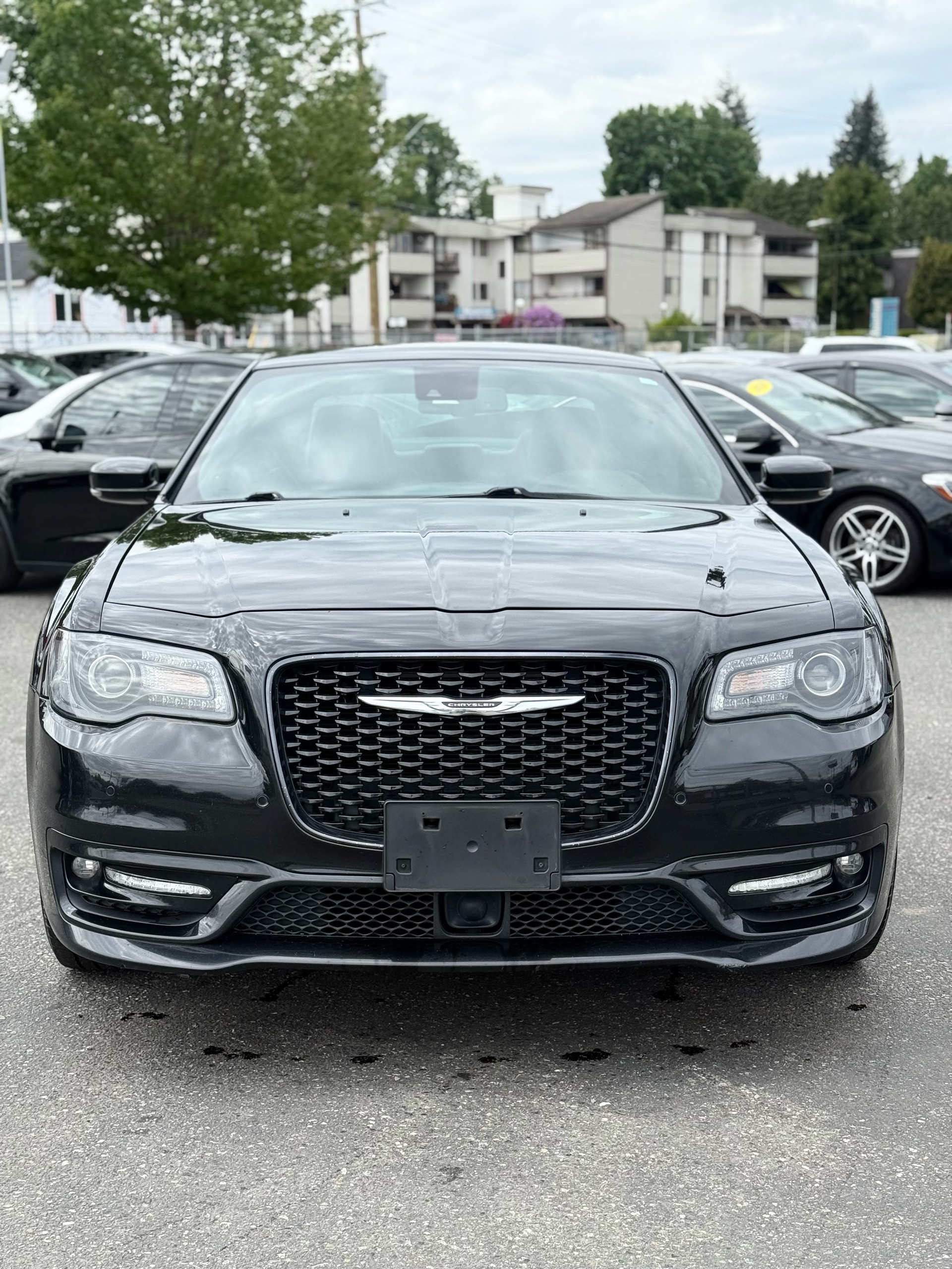 /grewalmotorsltd/2018-Chrysler-300-41180548409507334.jpg