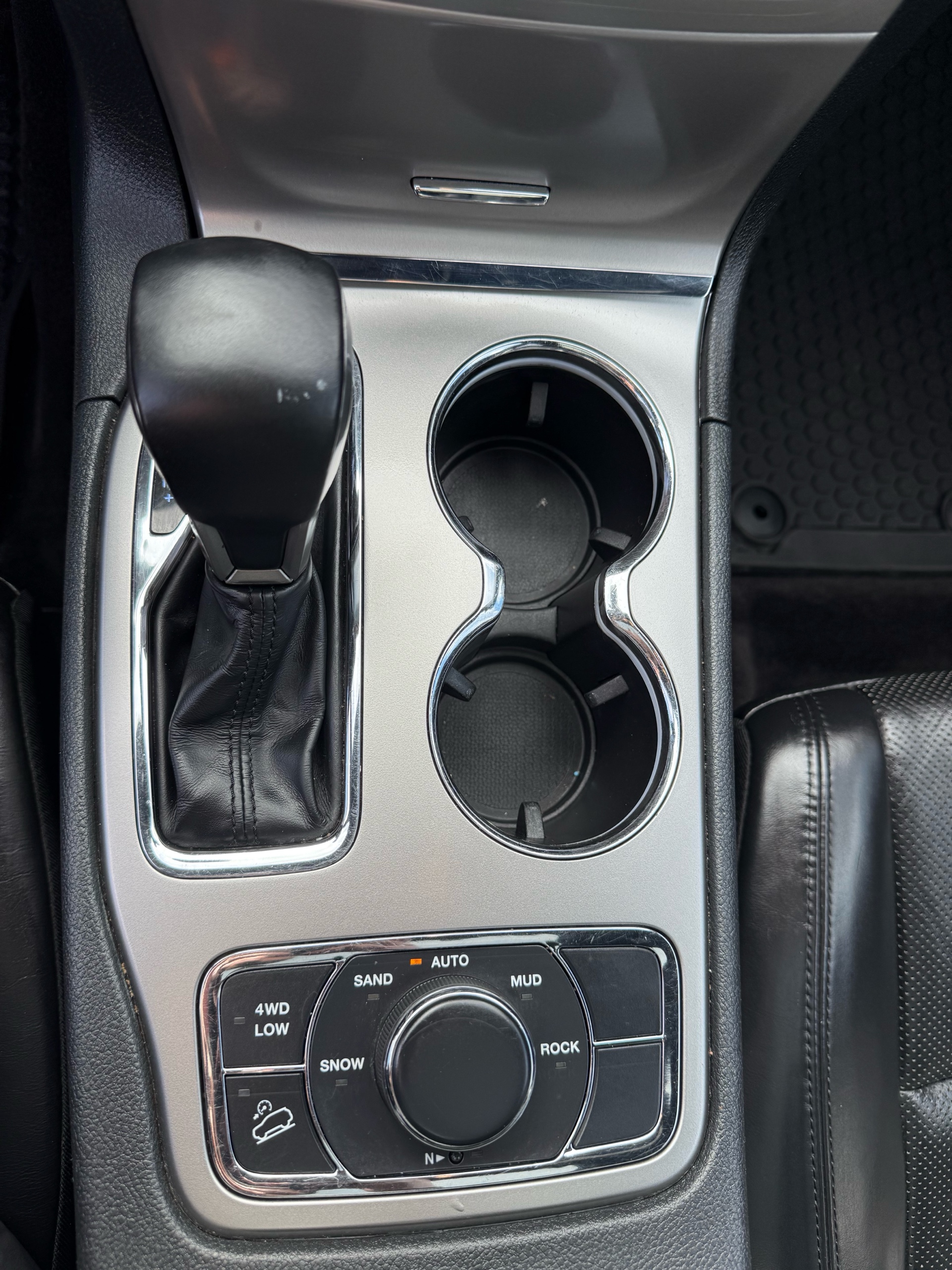 /grewalmotorsltd/2018-Jeep-GrandCherokee-07738599142118074.jpg