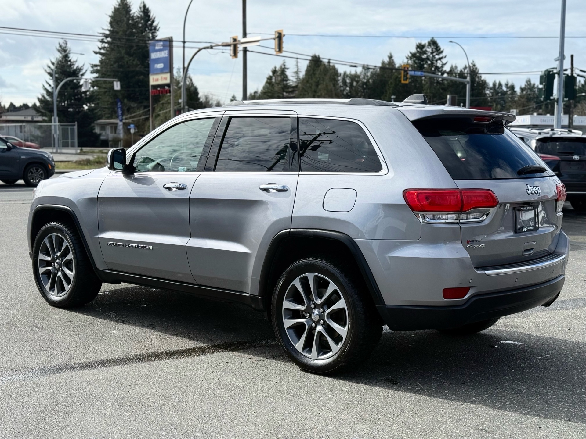 /grewalmotorsltd/2018-Jeep-GrandCherokee-381623502686266.jpg