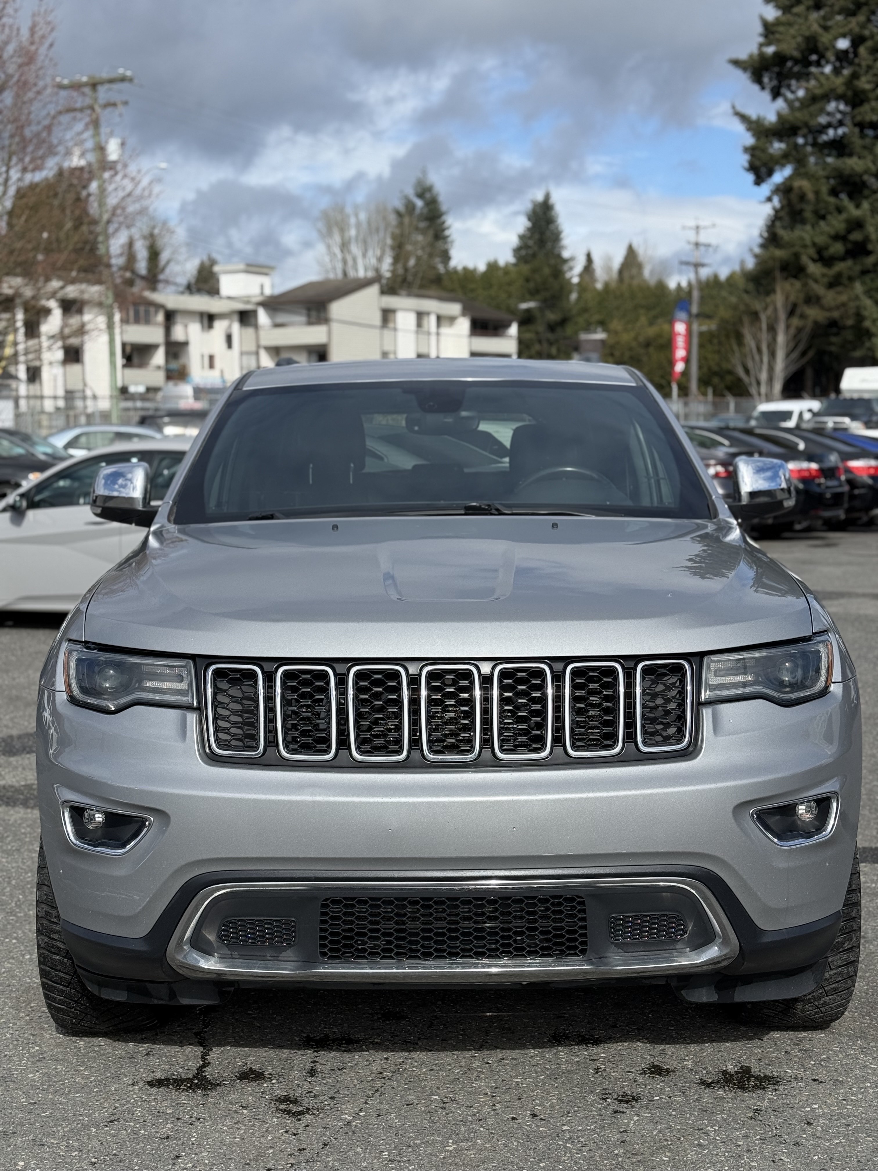/grewalmotorsltd/2018-Jeep-GrandCherokee-4024354306031097.jpg