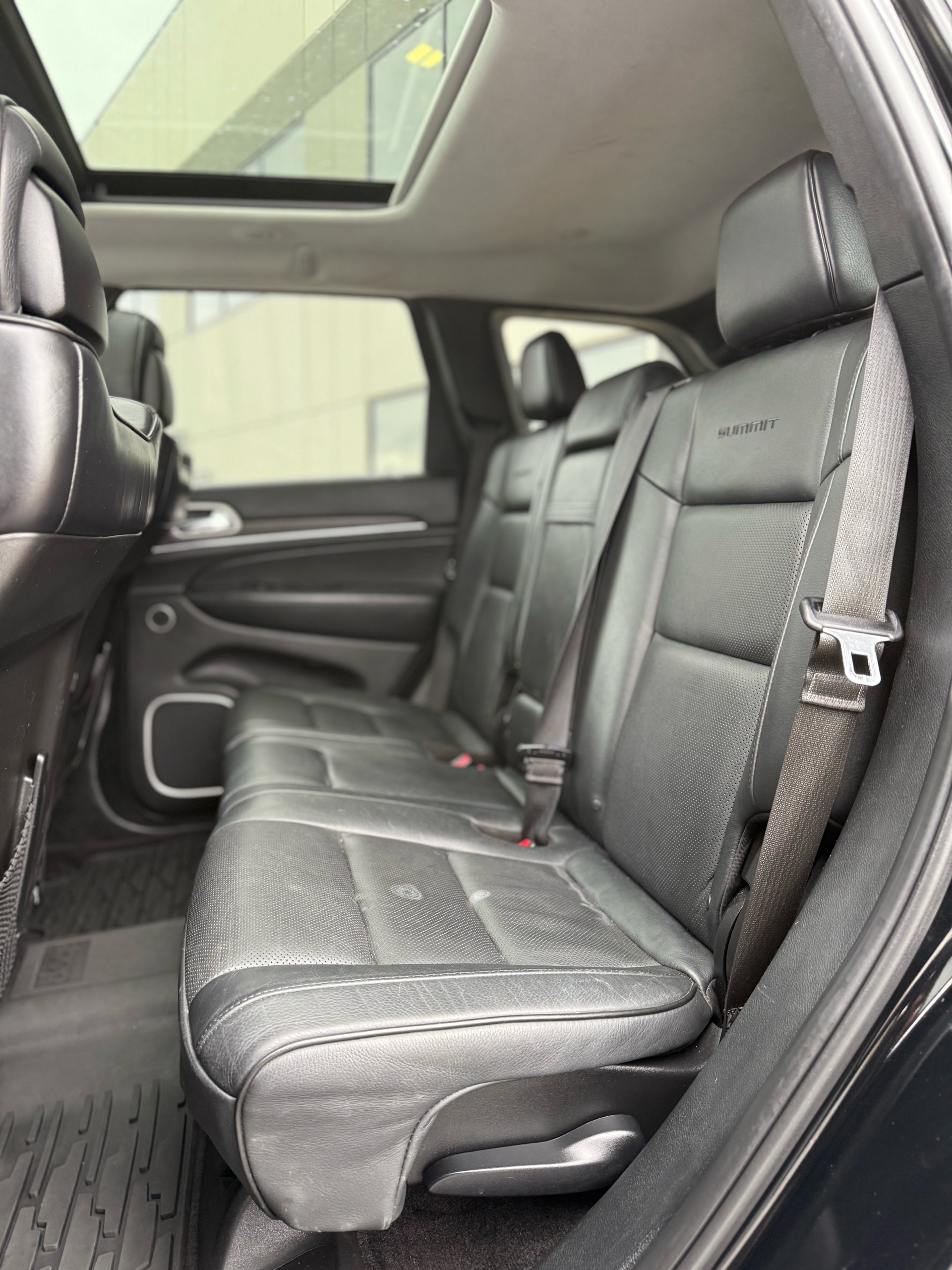 /grewalmotorsltd/2018-Jeep-GrandCherokee-8729097513193229.jpg