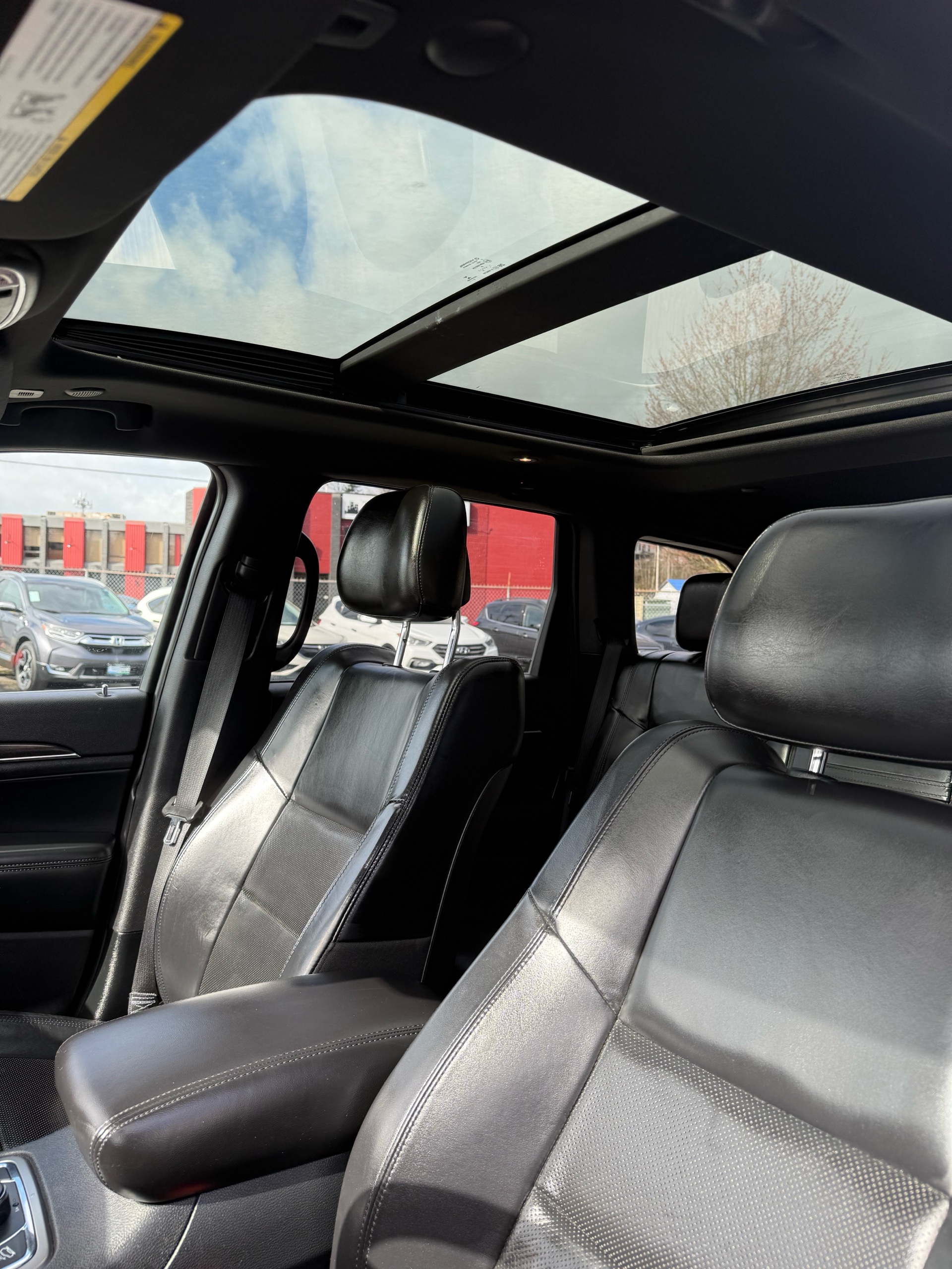 /grewalmotorsltd/2018-Jeep-GrandCherokee-8979964886533489.jpg