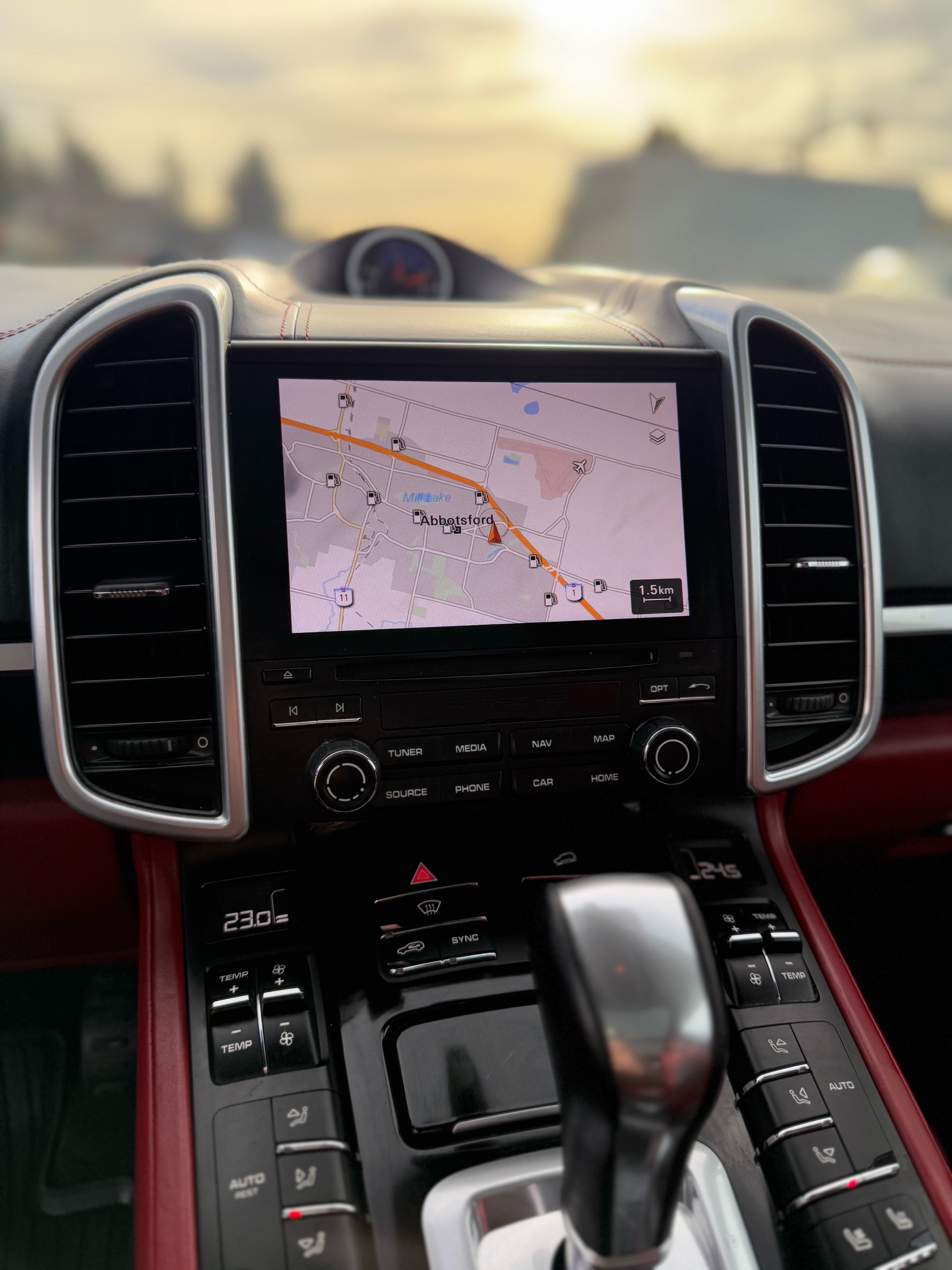 /grewalmotorsltd/2018-Porsche-Cayenne-07997326823987105.jpg