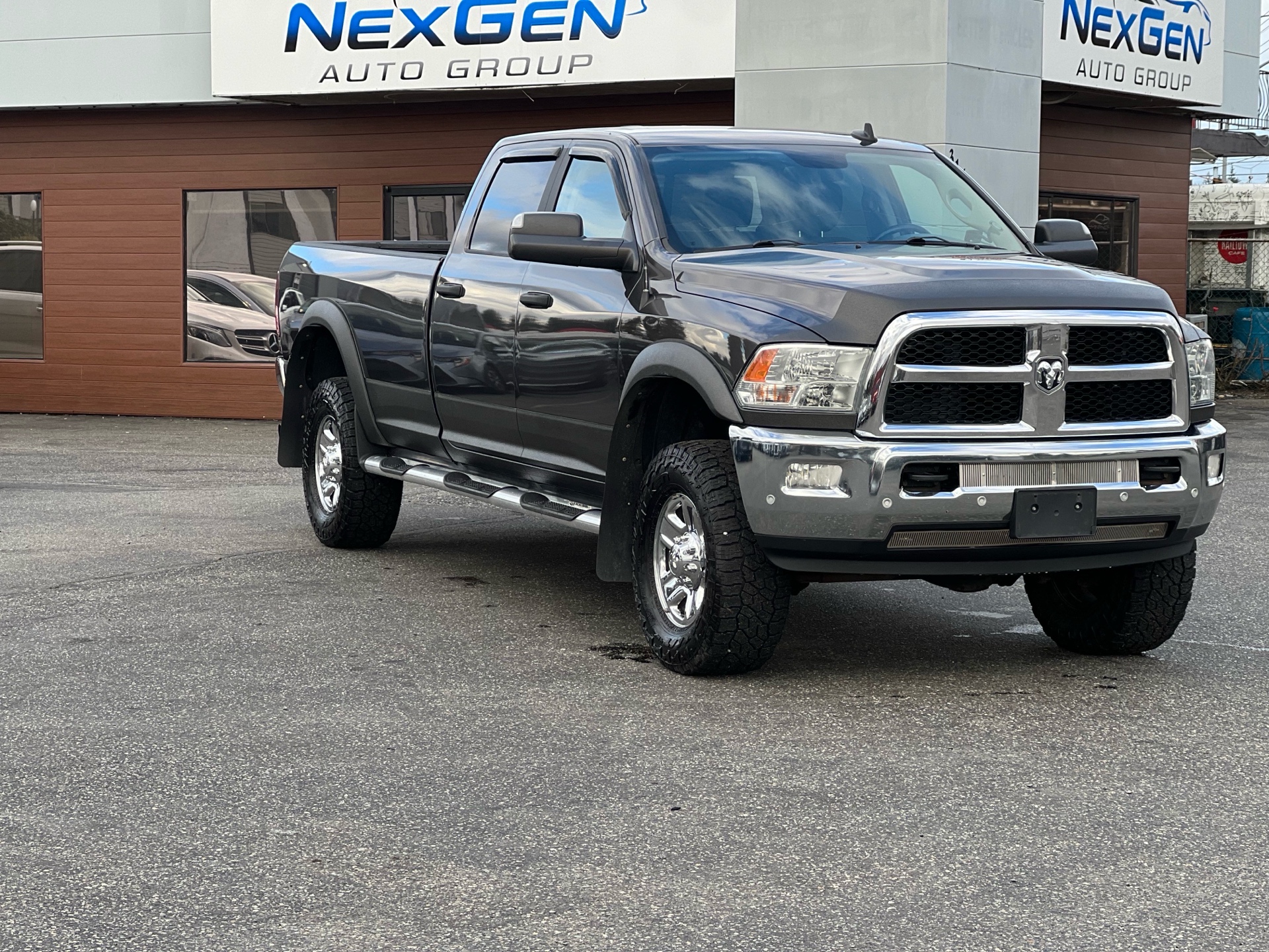 /grewalmotorsltd/2018-Ram-Ram3500-167482381355188.jpg