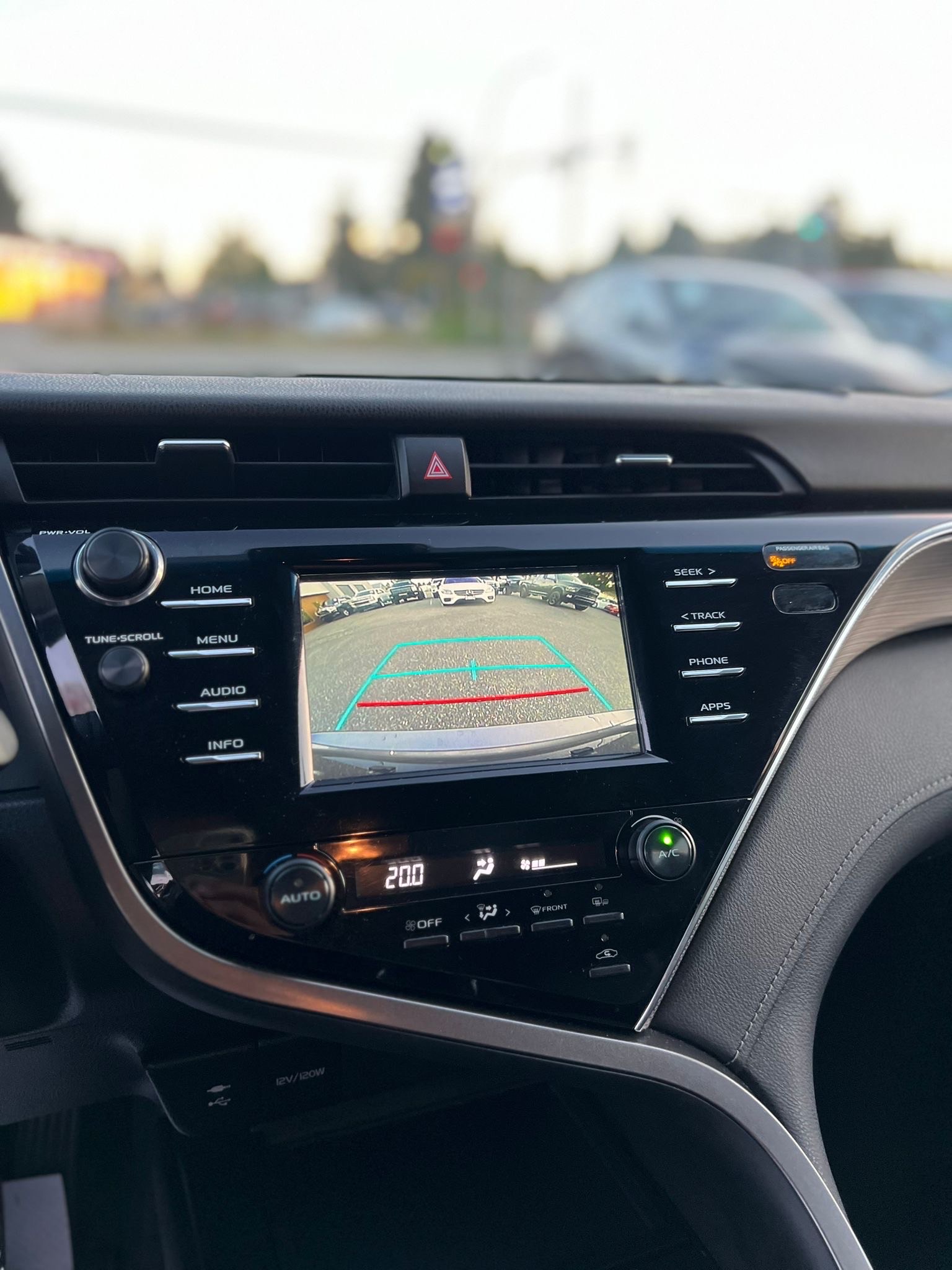 /grewalmotorsltd/2018-Toyota-Camry-772930300221139.jpg