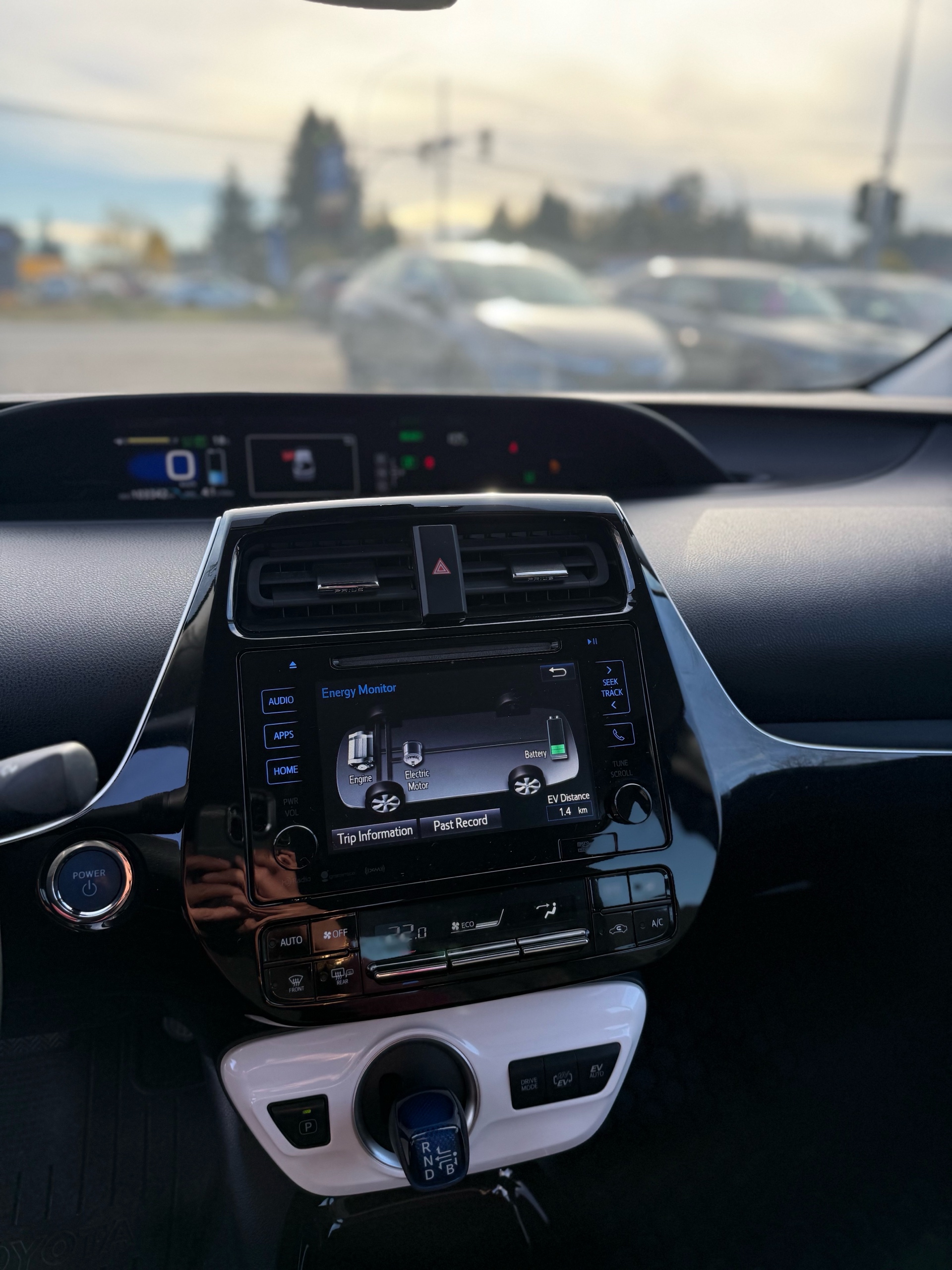 /grewalmotorsltd/2018-Toyota-PriusPrime-31073121065352427.jpg