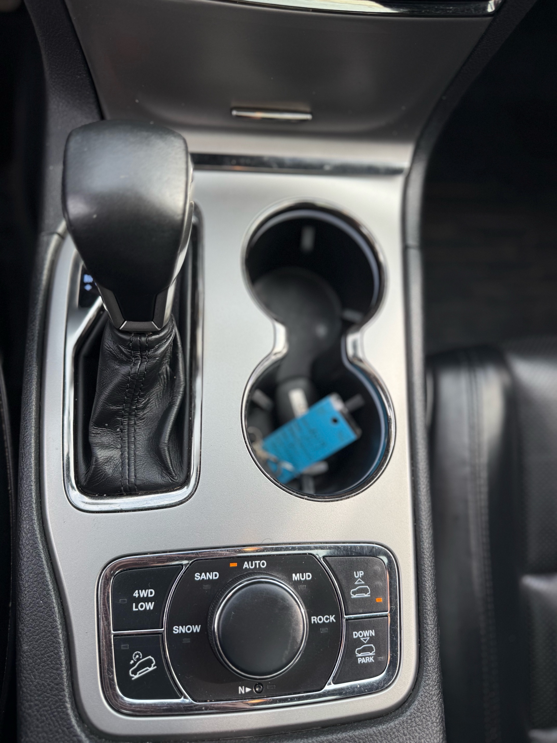/grewalmotorsltd/2019-Jeep-GrandCherokee-8441739017249816.jpg