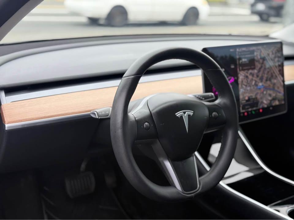 /grewalmotorsltd/2020-Tesla-Model3-8341486958298232.jpg
