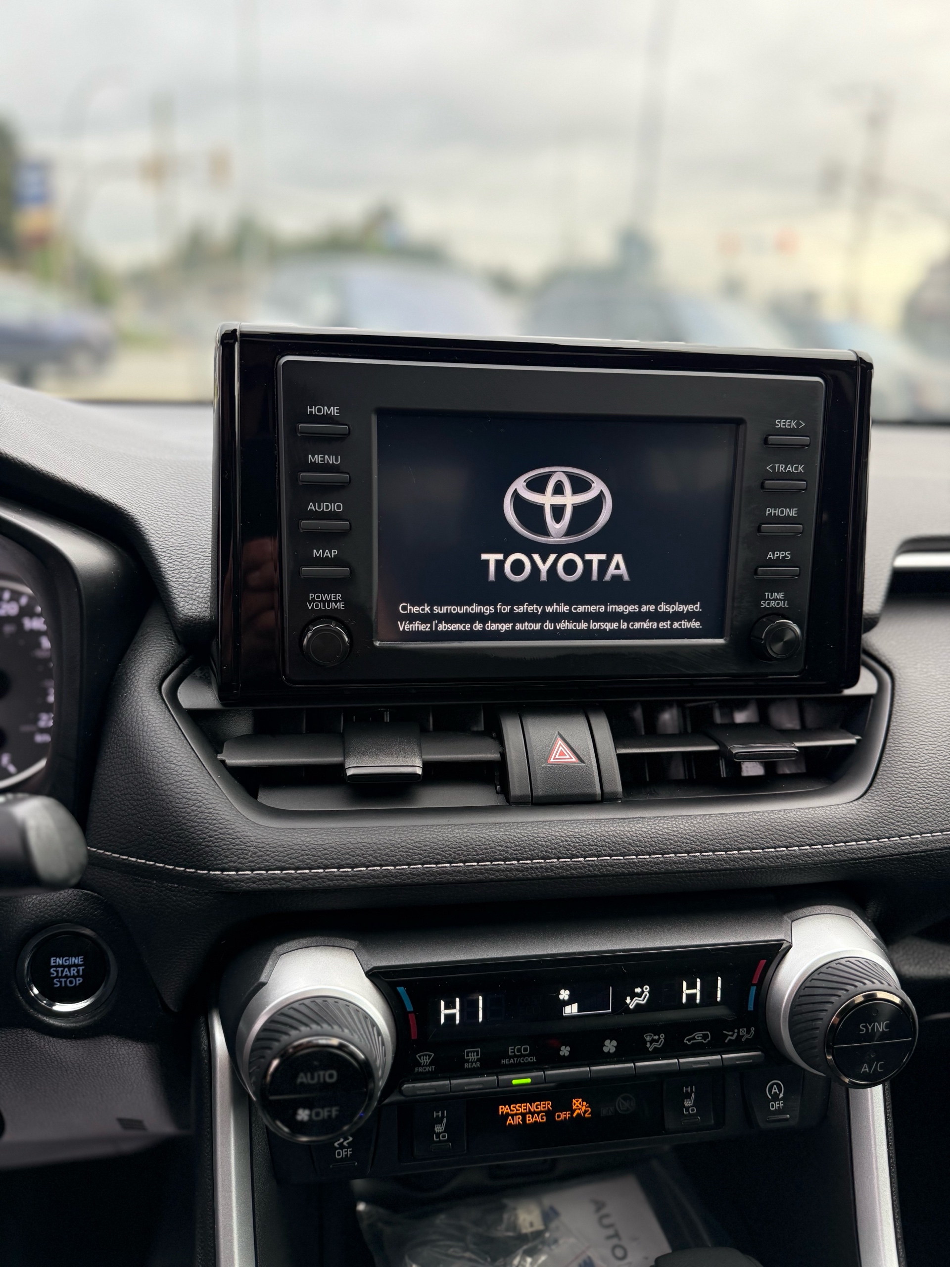 /grewalmotorsltd/2022-Toyota-RAV4-3807194408296575.jpg