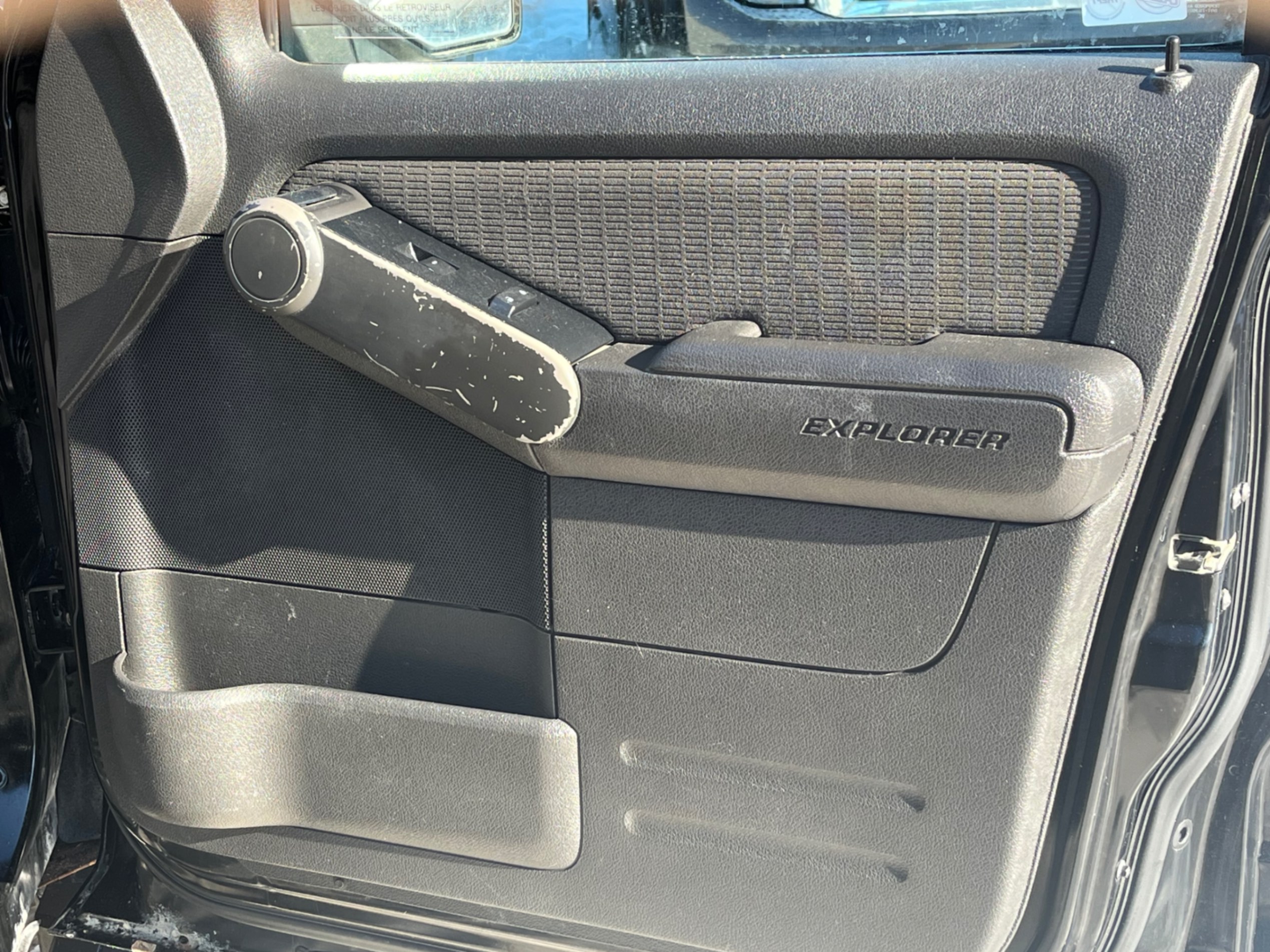 /gundhu/2009-Ford-ExplorerSport-8206812243137547.jpg