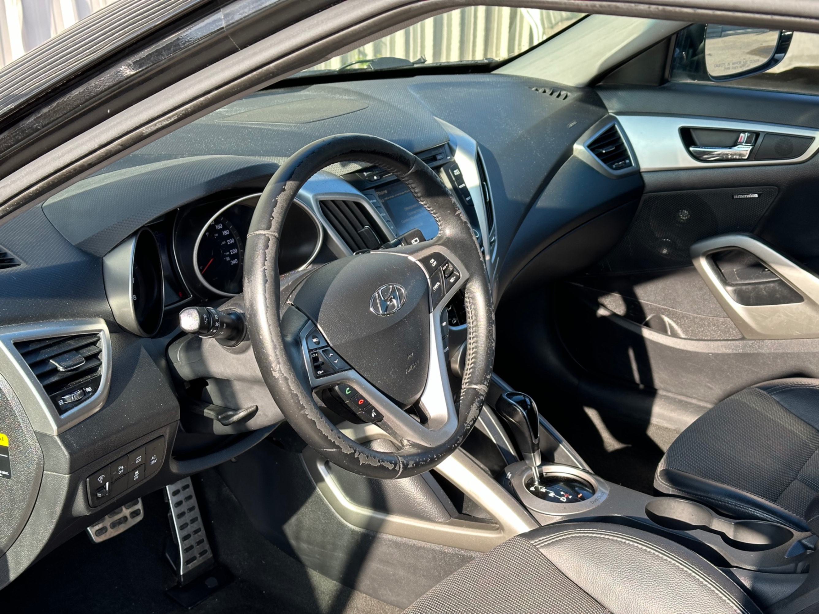 /gundhu/2013-Hyundai-Veloster-3500065623650799.jpg