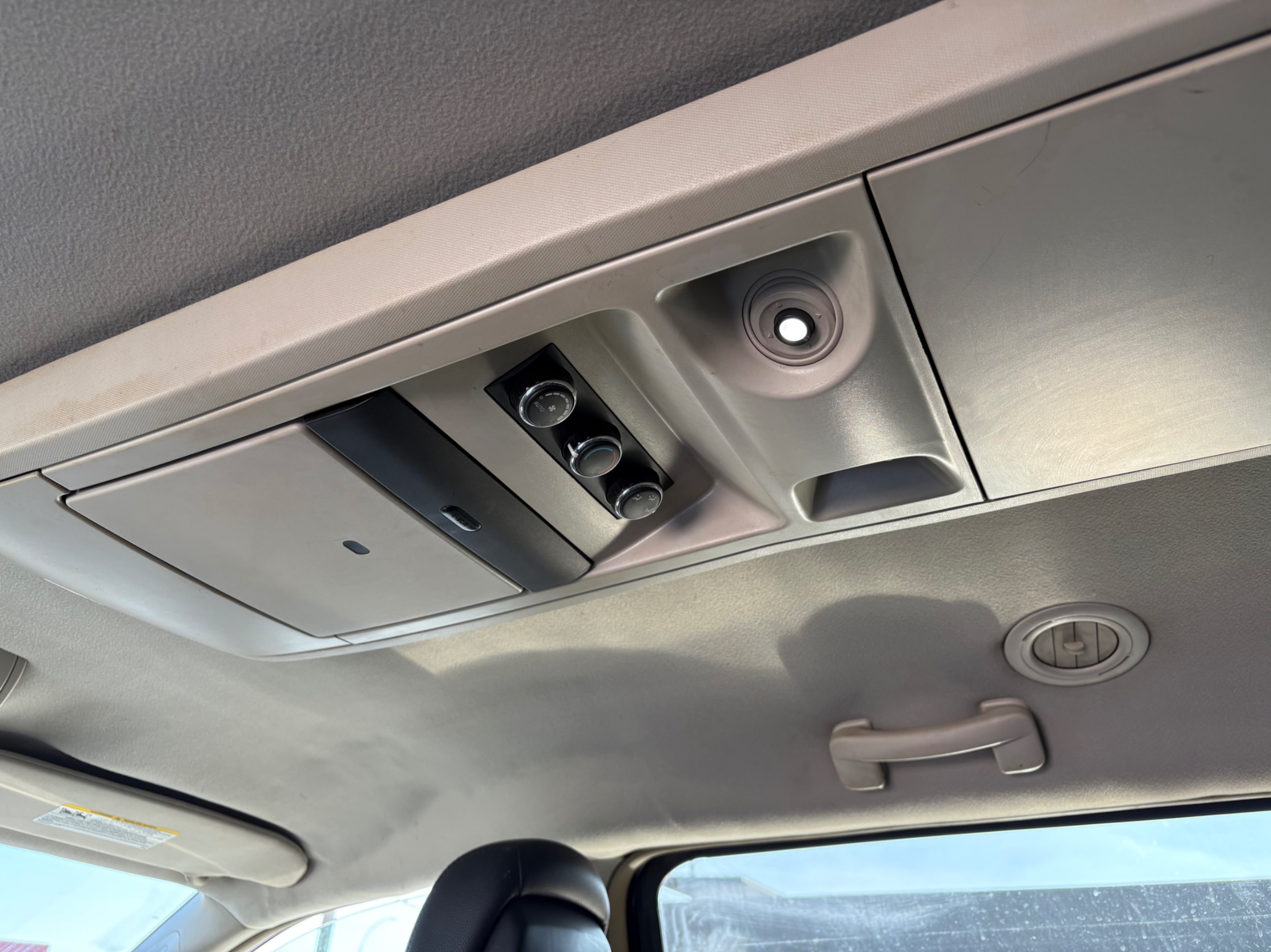 /gundhu/2014-Dodge-GrandCaravan-3006255985384232.jpg