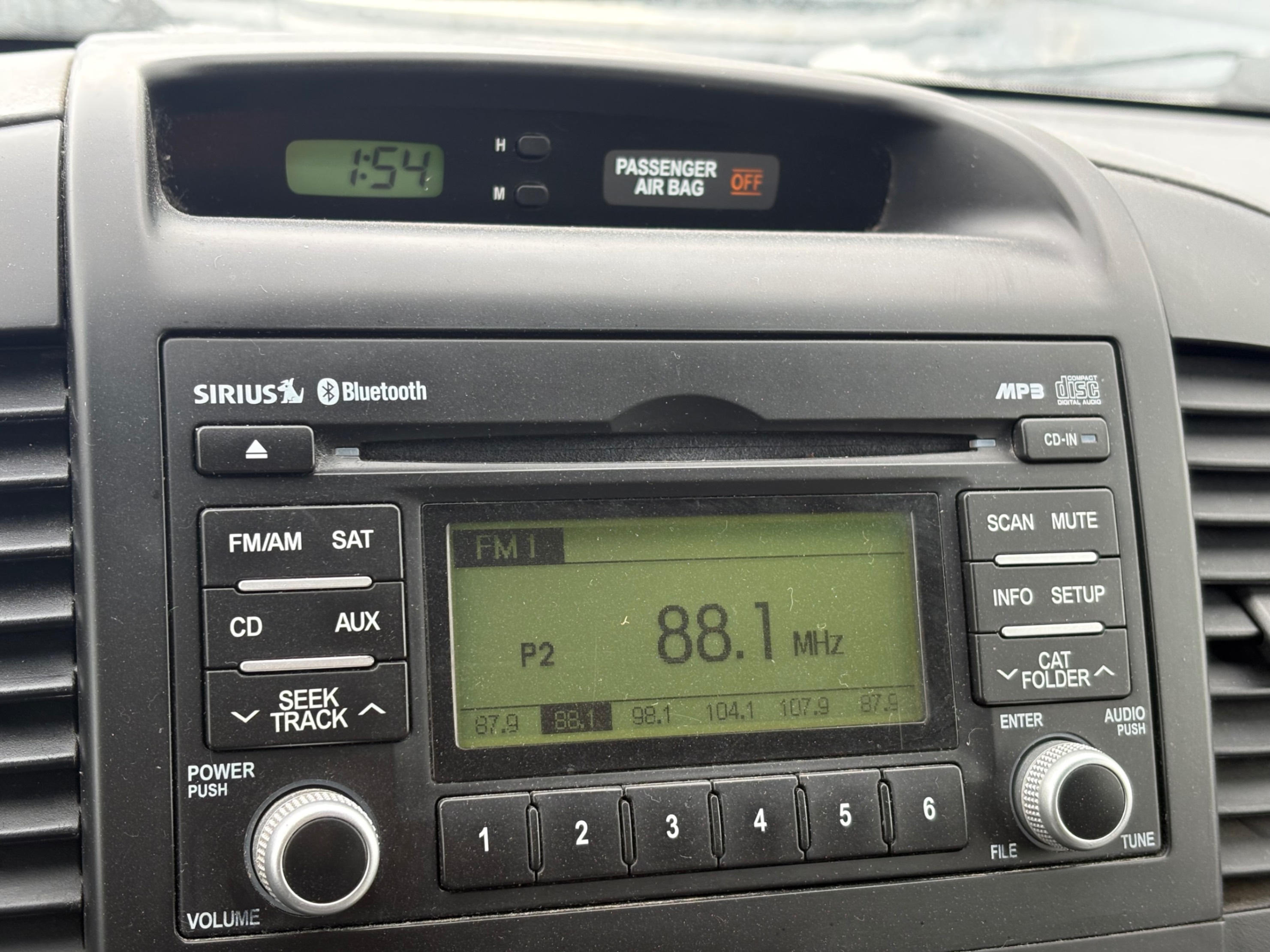 /gundhu/2014-Kia-Sedona-41099109161872005.jpg