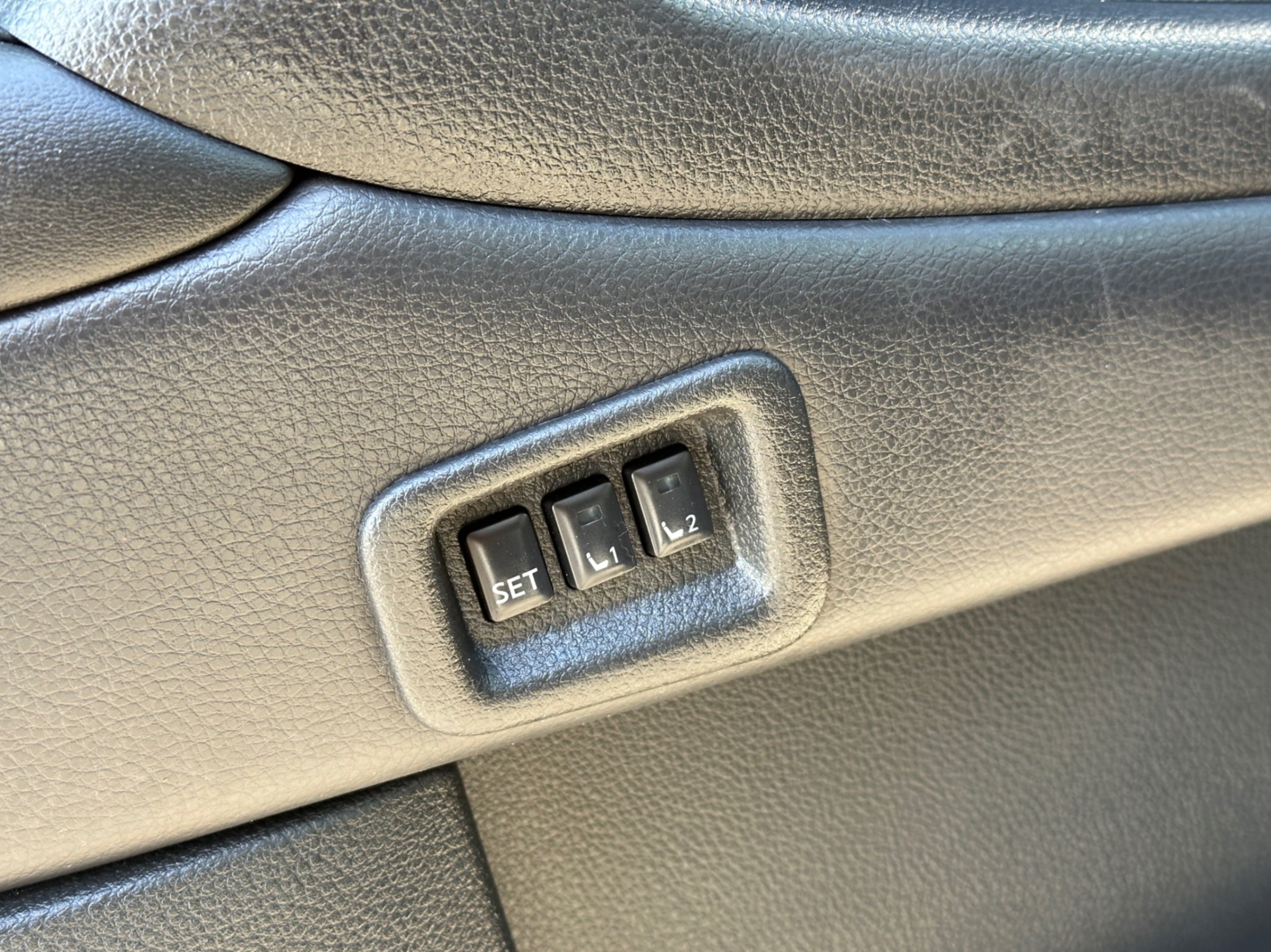 /gundhu/2014-Nissan-Murano-23918718871599065.jpg