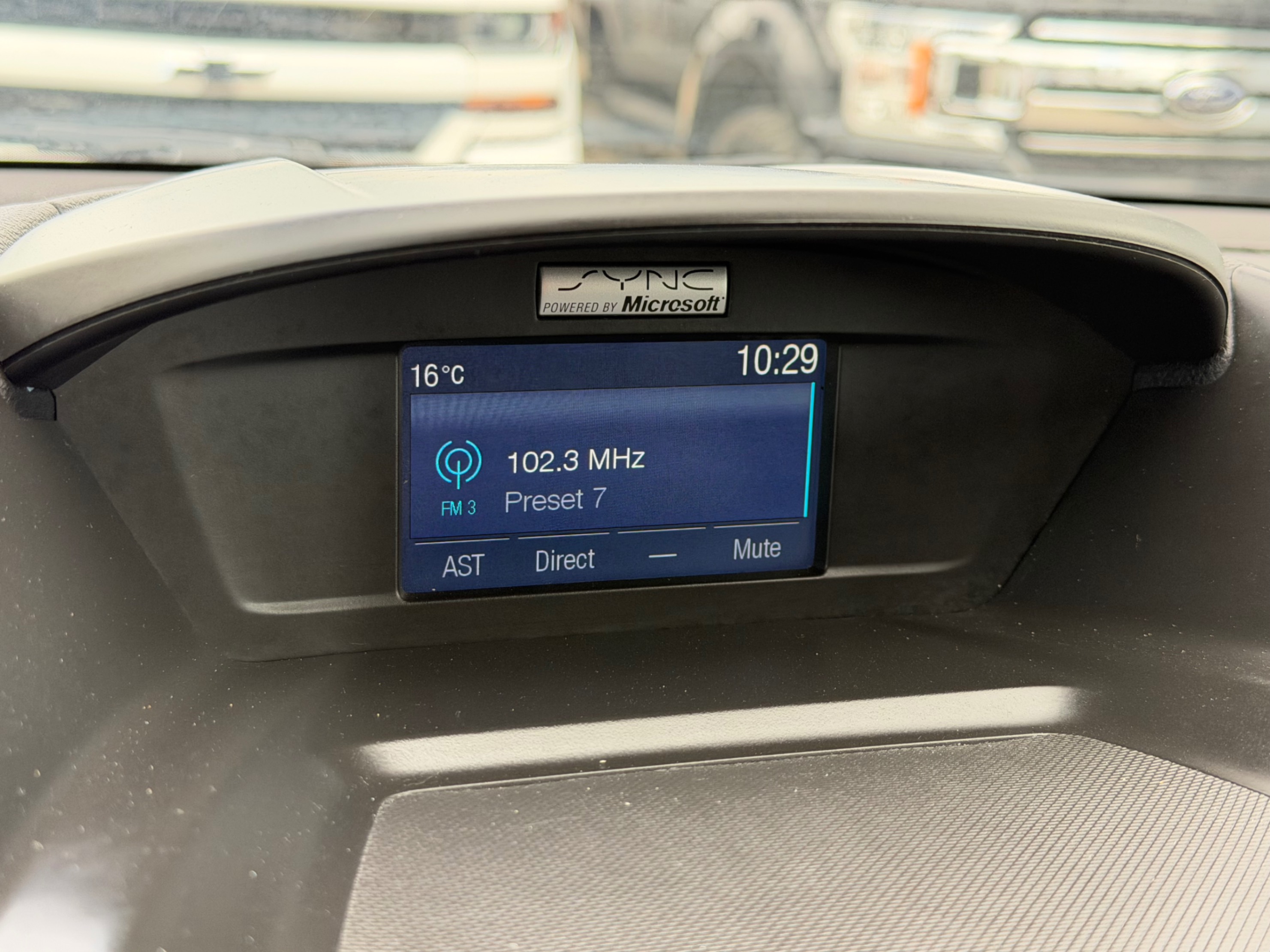 /gundhu/2015-Ford-Escape-8700113310938526.jpg