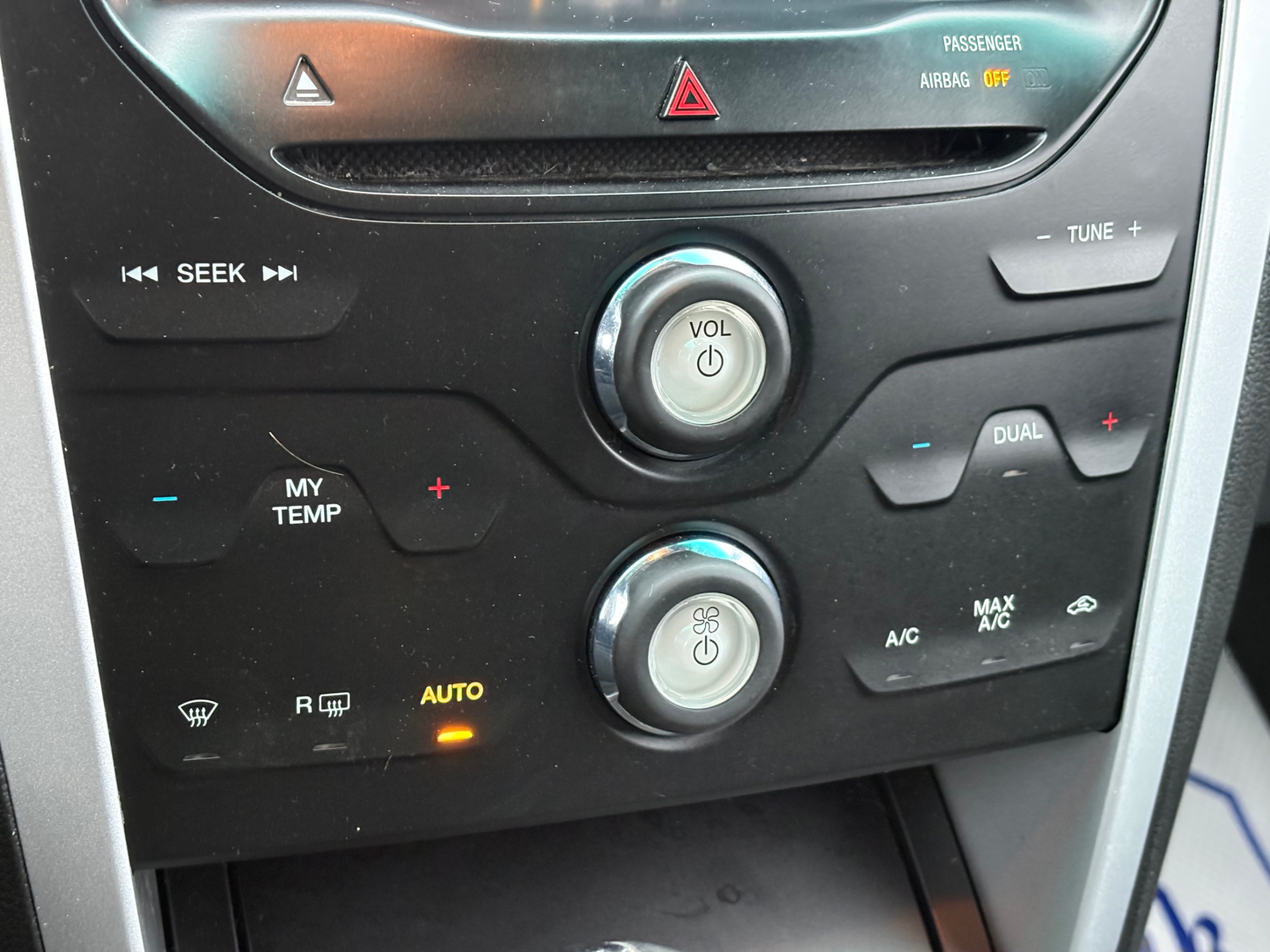 /gundhu/2015-Ford-Explorer-04180373237157342.jpg