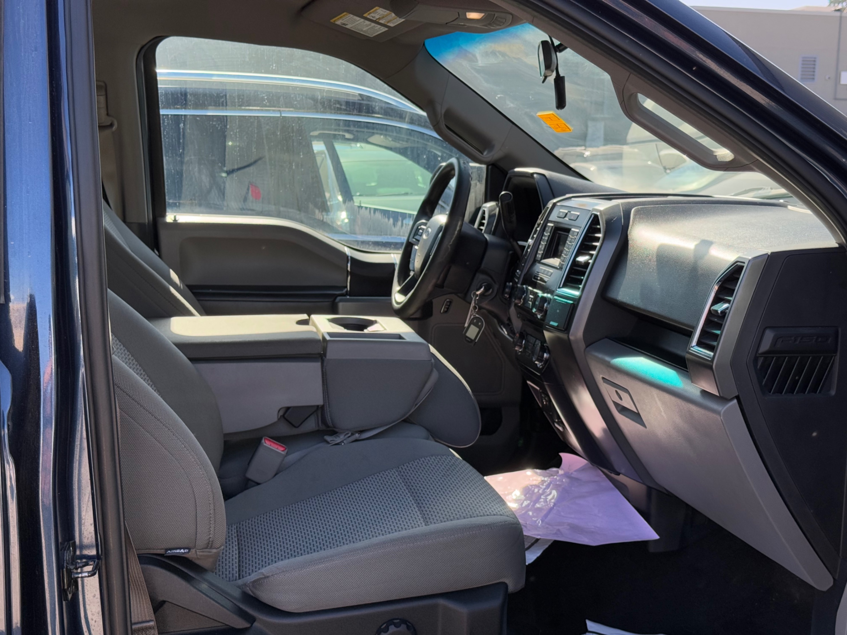/gundhu/2015-Ford-F-150-3609910611458407.jpg