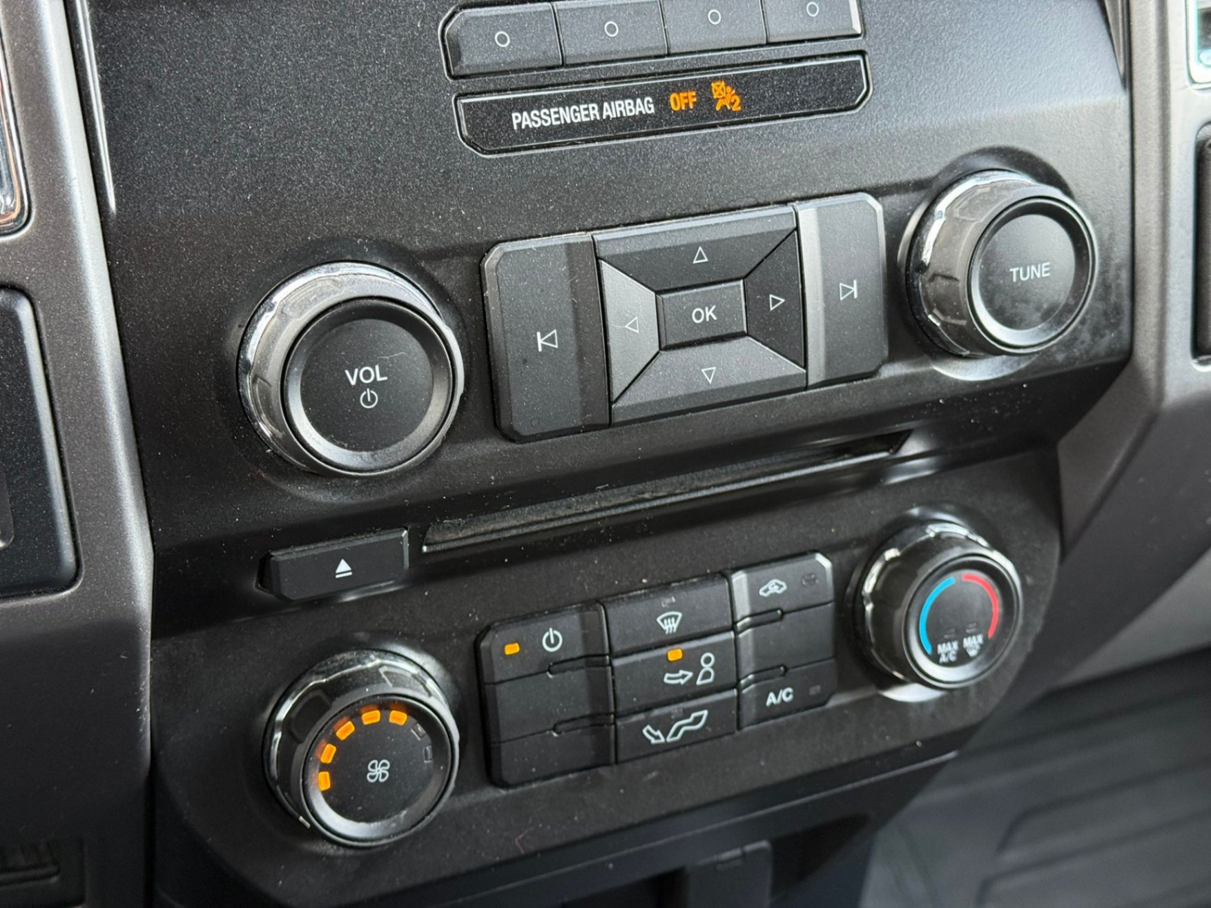 /gundhu/2015-Ford-F-150-5524371409768598.jpg