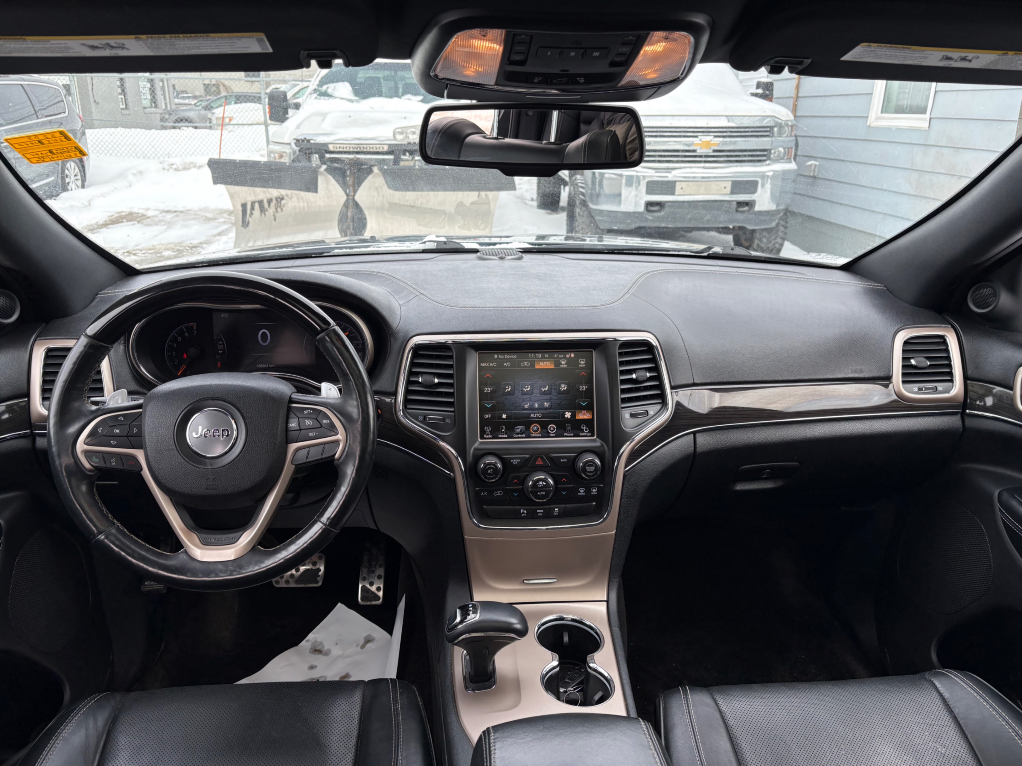 /gundhu/2015-Jeep-GrandCherokee-9504074221681877.jpg