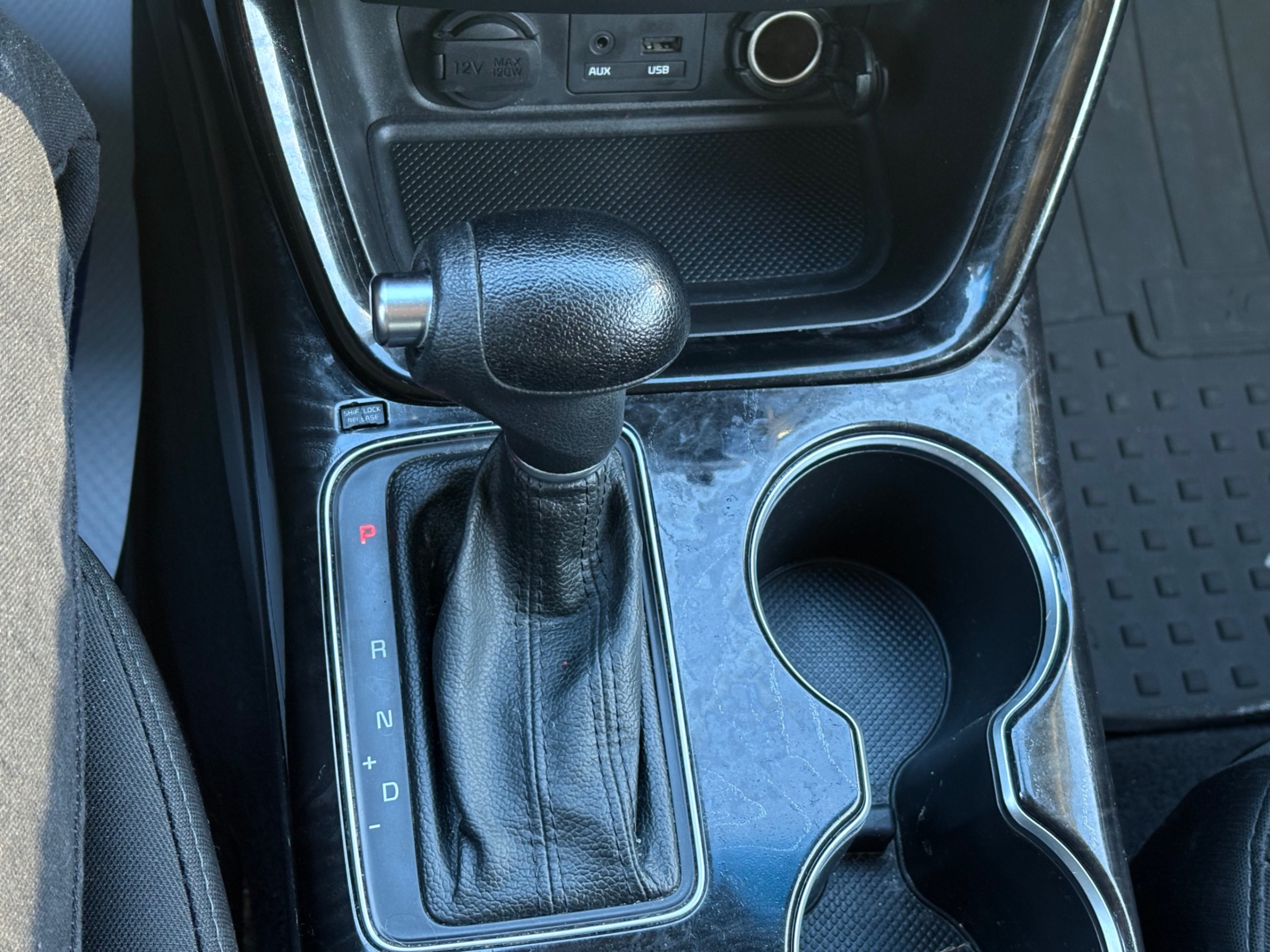 /gundhu/2015-Kia-Sorento-46222214635602565.jpg