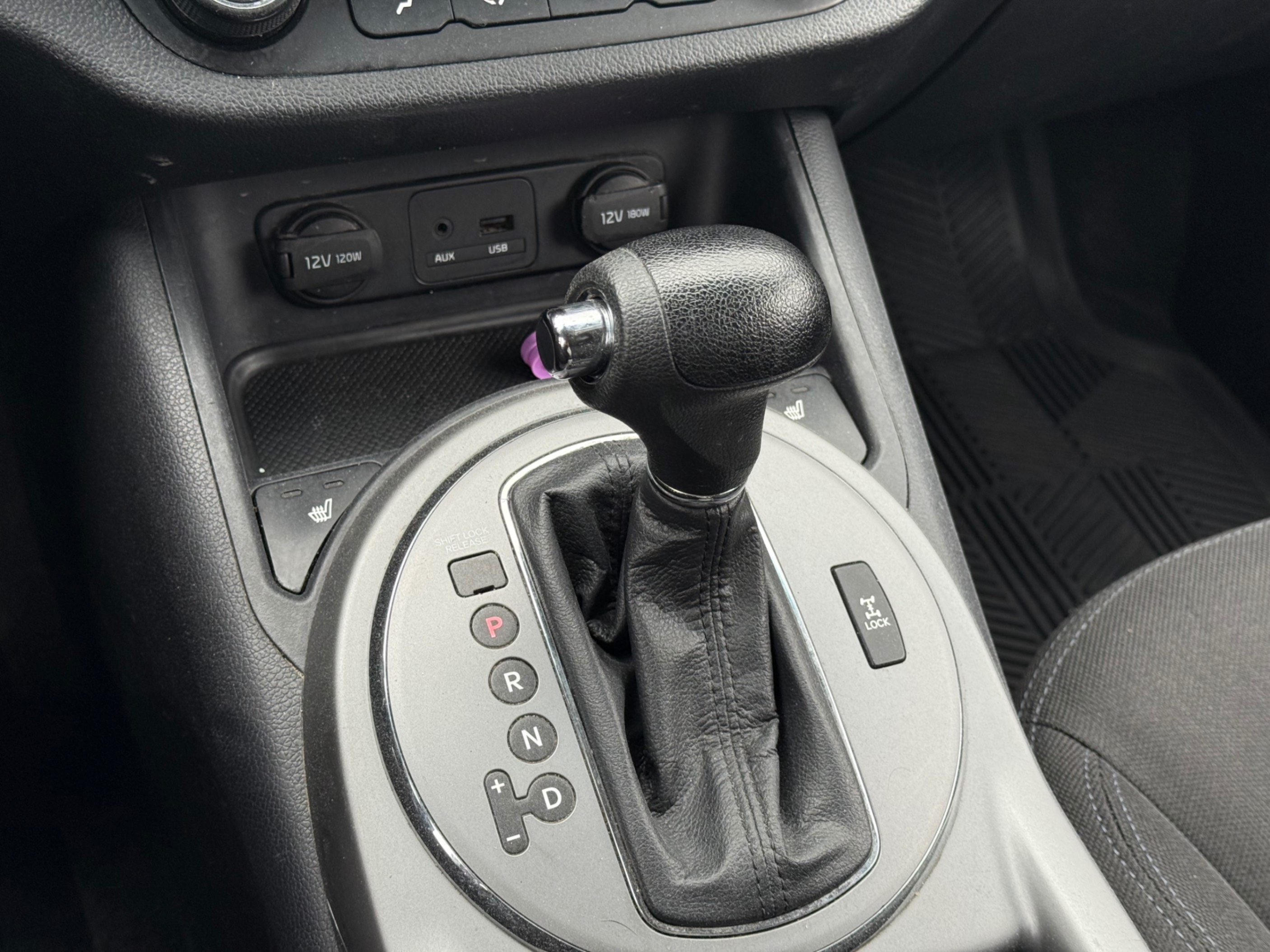 /gundhu/2015-Kia-Sportage-8630008900847328.jpg