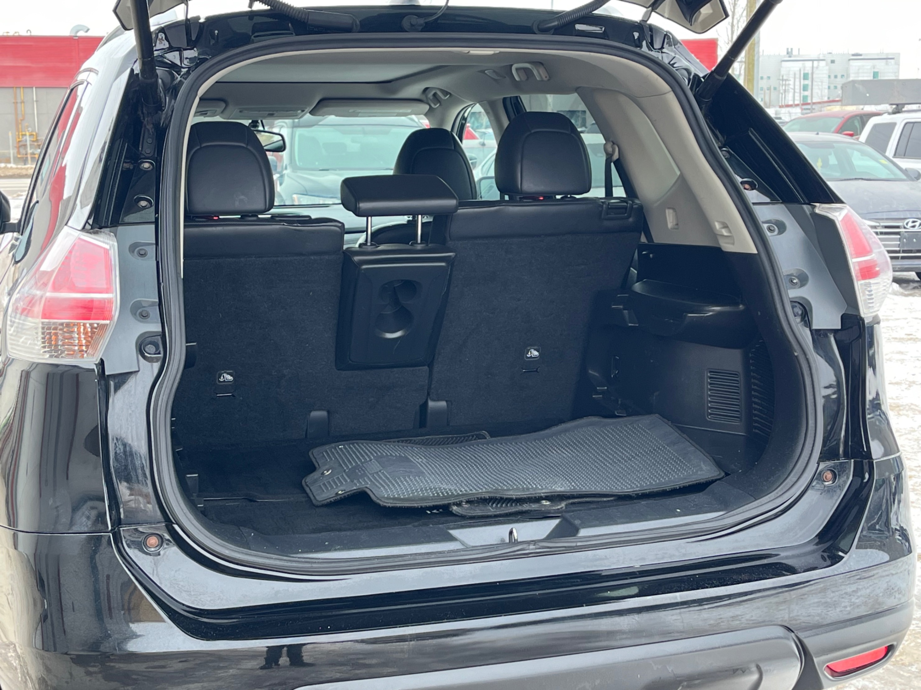 /gundhu/2015-Nissan-Rogue-17979157801612322.jpg