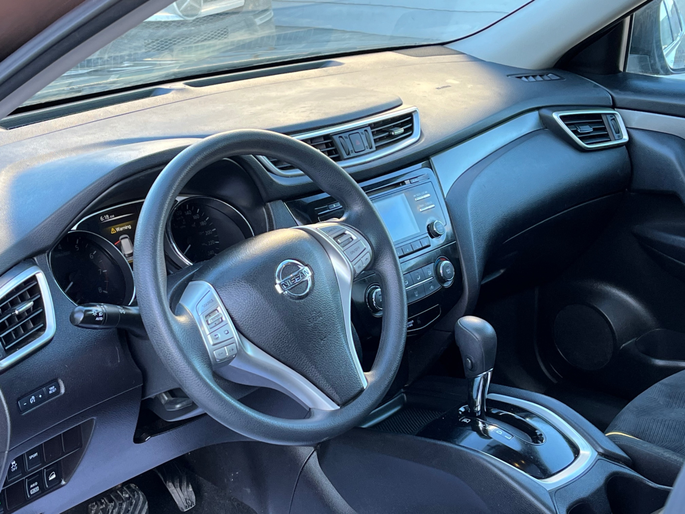 /gundhu/2015-Nissan-Rogue-20196982772884198.jpg