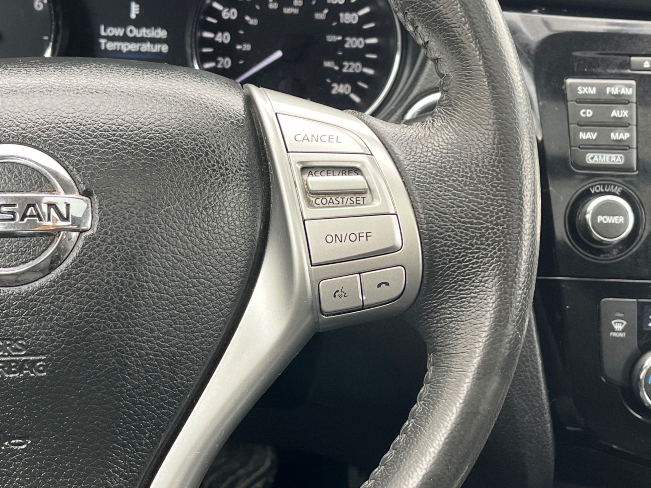 /gundhu/2015-Nissan-Rogue-5488767759921858.jpg