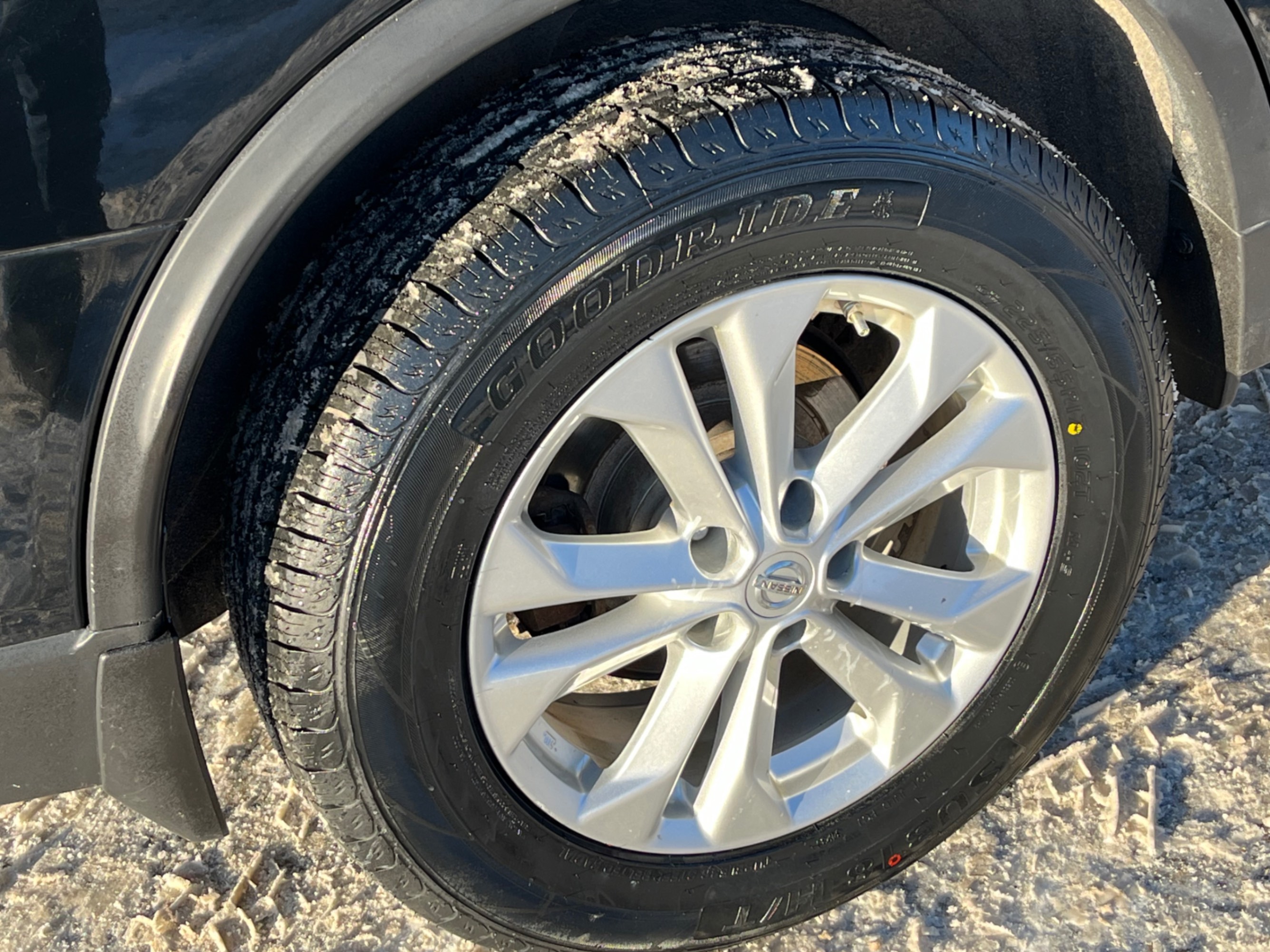 /gundhu/2015-Nissan-Rogue-7664699512227935.jpg