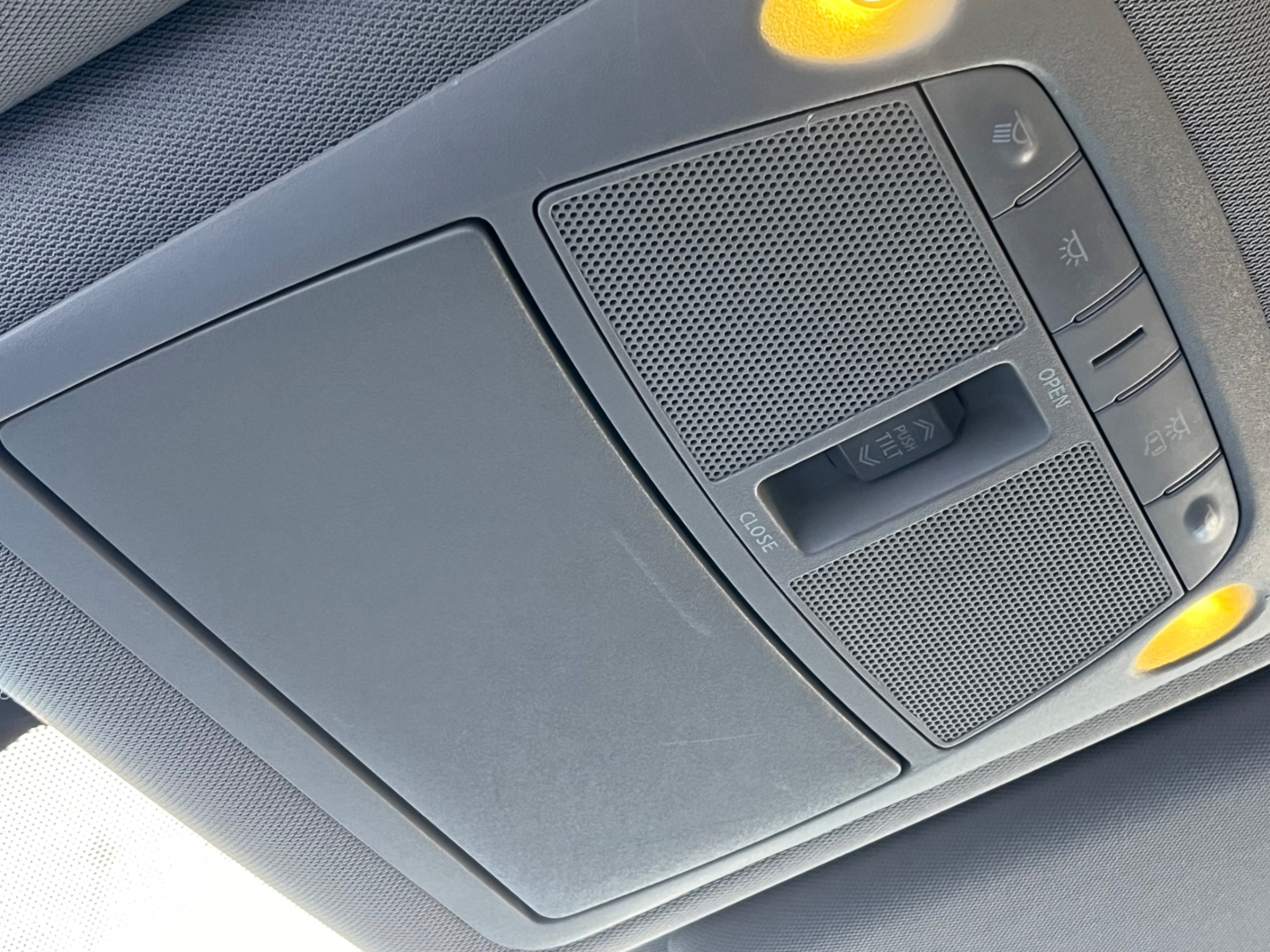 /gundhu/2015-Nissan-Rogue-9160215458009207.jpg