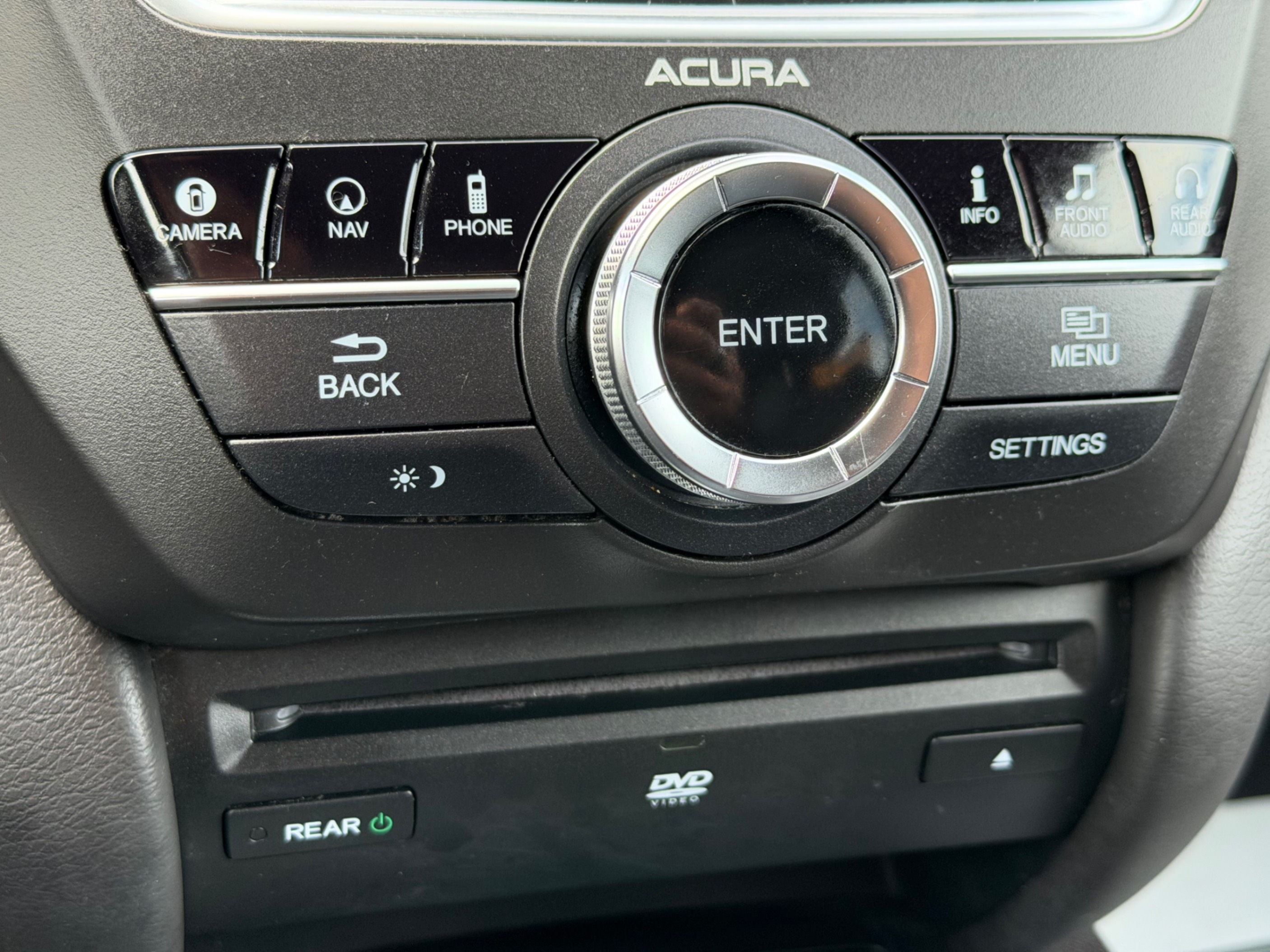 /gundhu/2016-Acura-MDX-010207652723898342.jpg