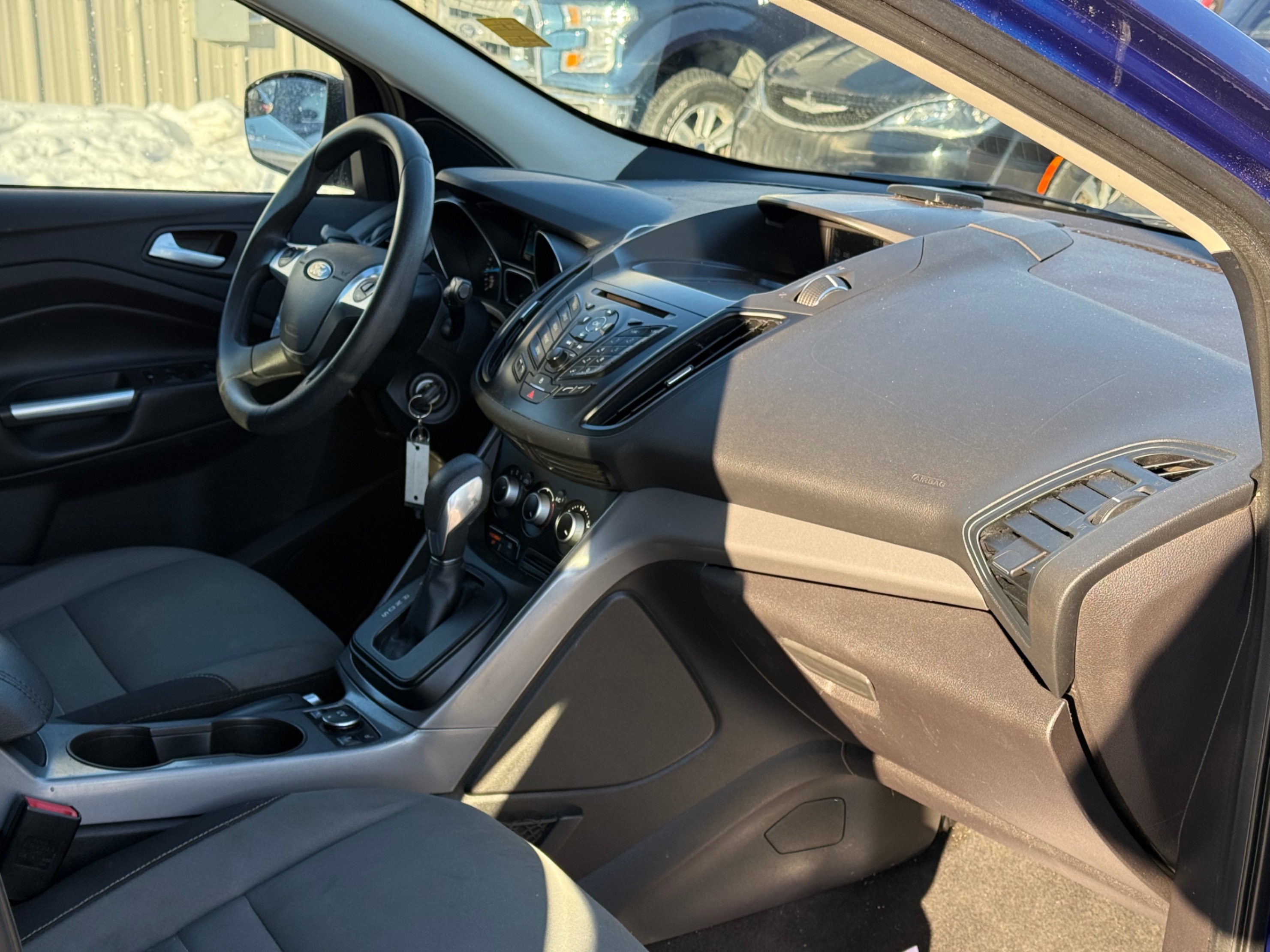 /gundhu/2016-Ford-Escape-4807369410584619.jpg