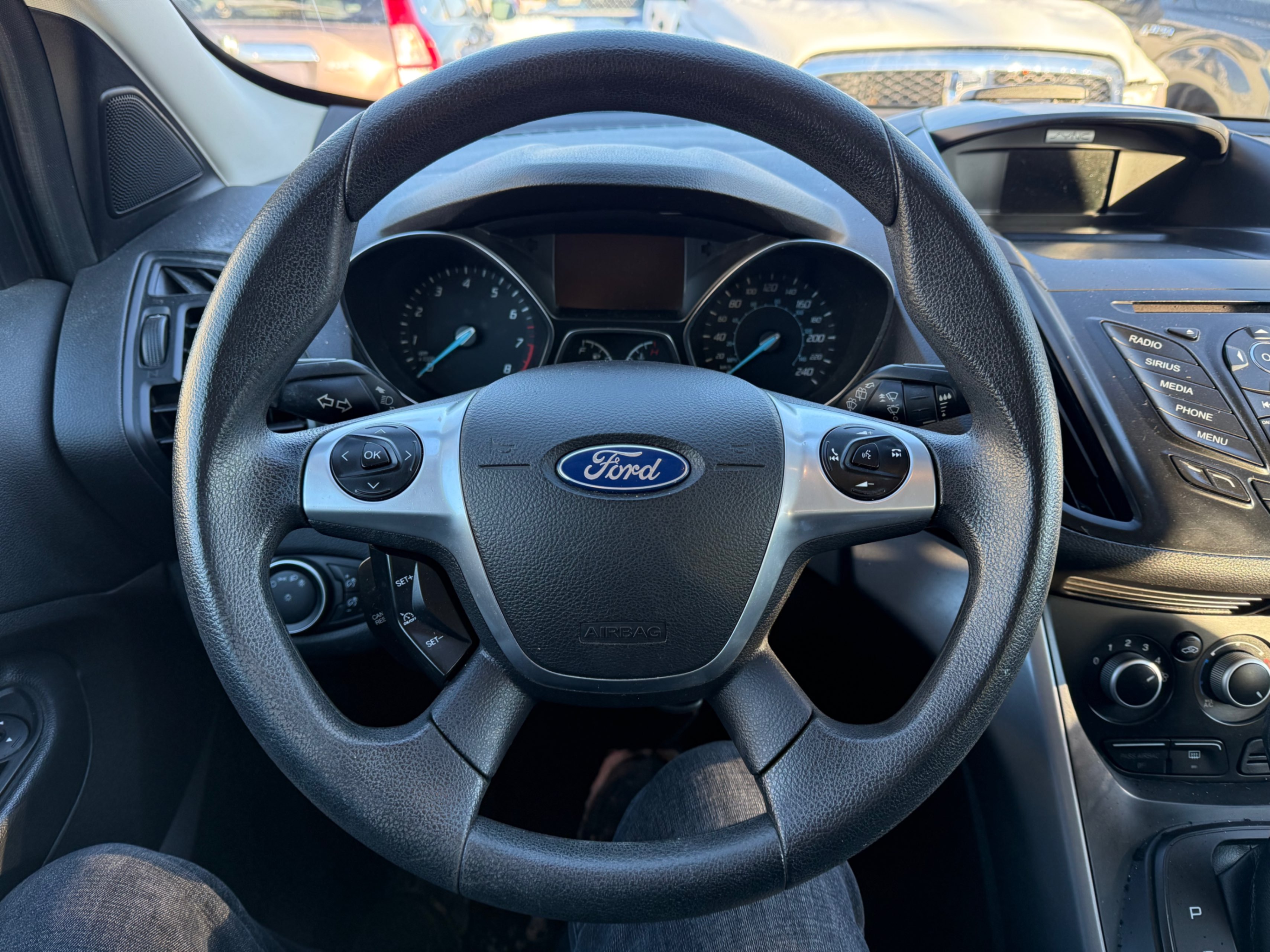 /gundhu/2016-Ford-Escape-9732539260447235.jpg