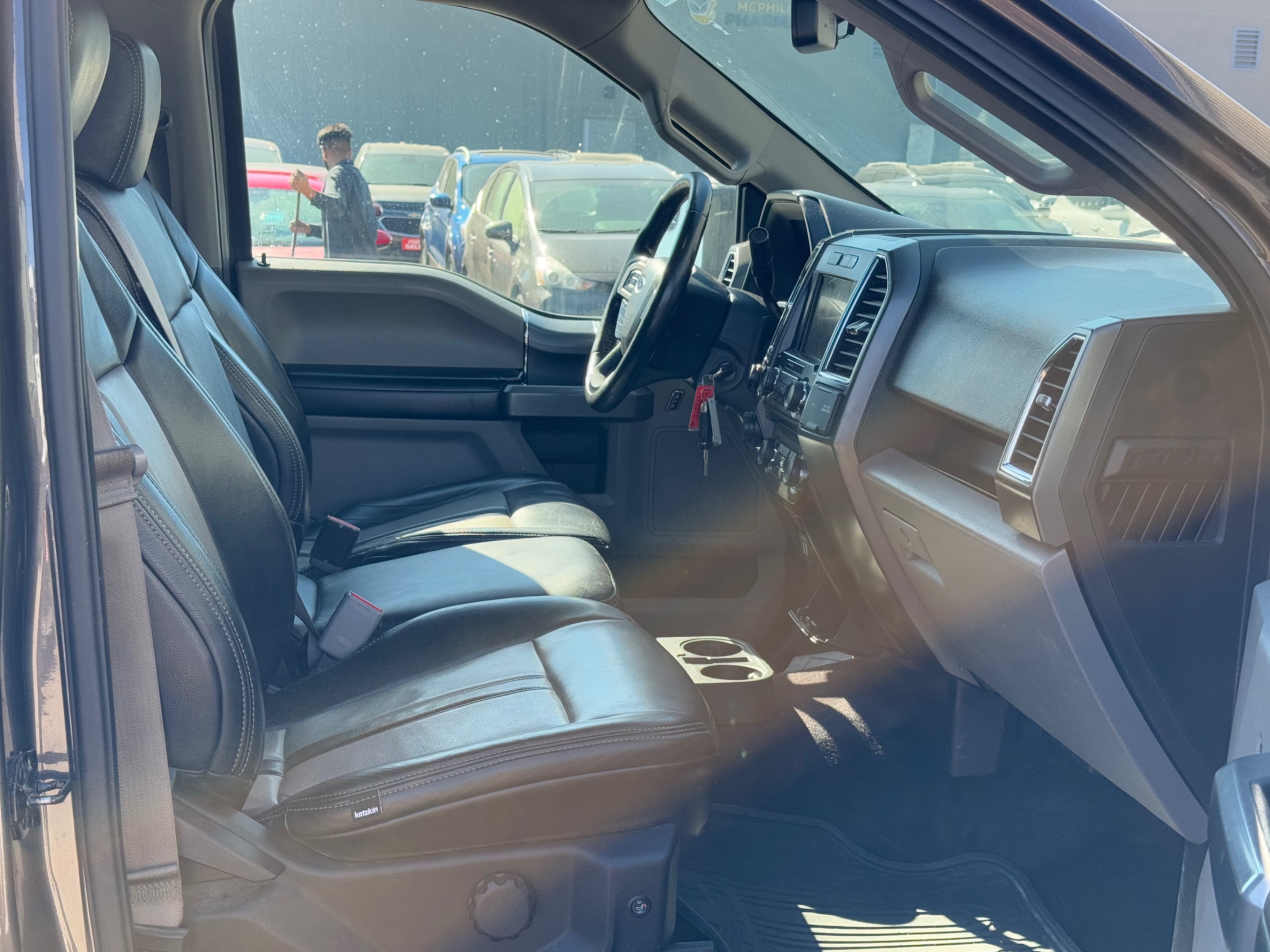 /gundhu/2016-Ford-F-150-7577462999216134.jpg