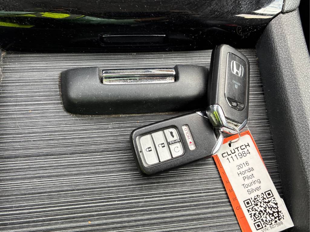/gundhu/2016-Honda-Pilot-048392695187034596.jpg