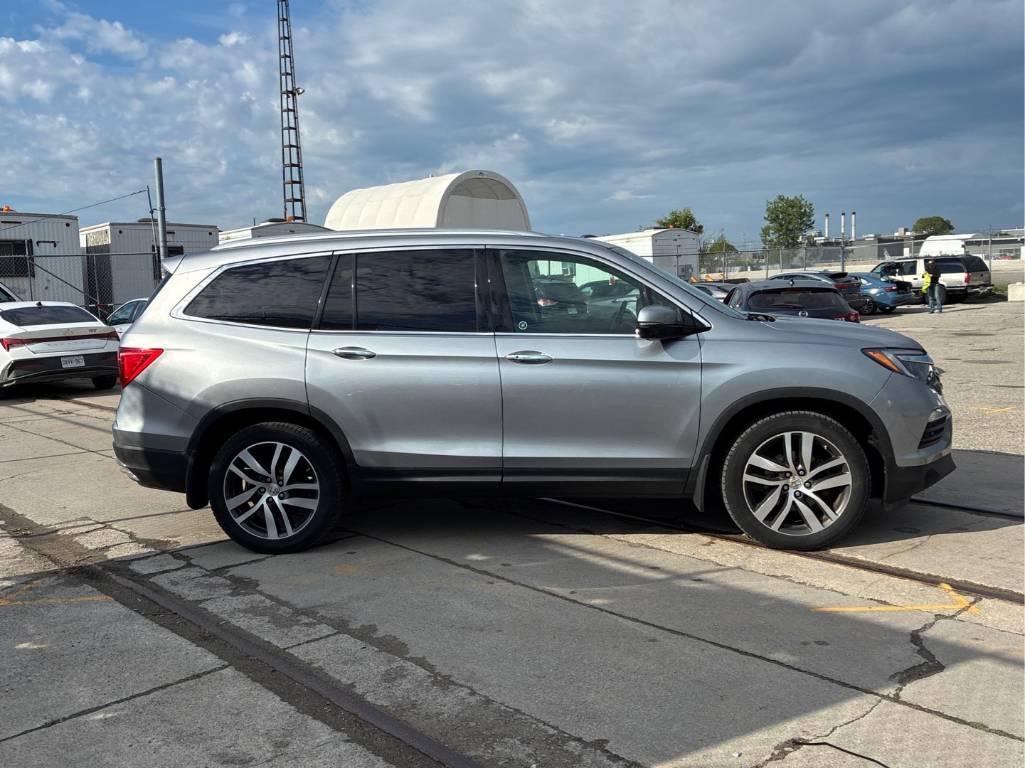 /gundhu/2016-Honda-Pilot-19989303654332047.jpg