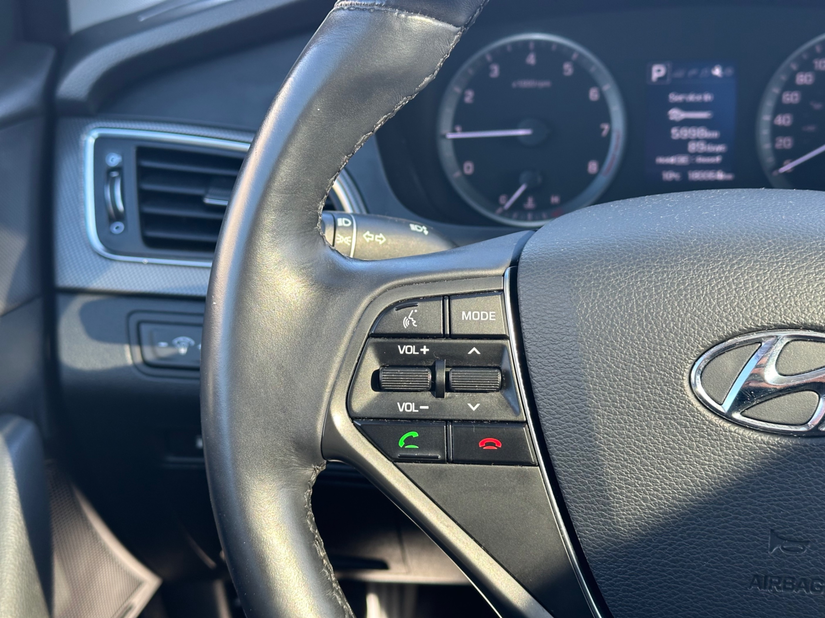 /gundhu/2016-Hyundai-Sonata-27347126040762104.jpg