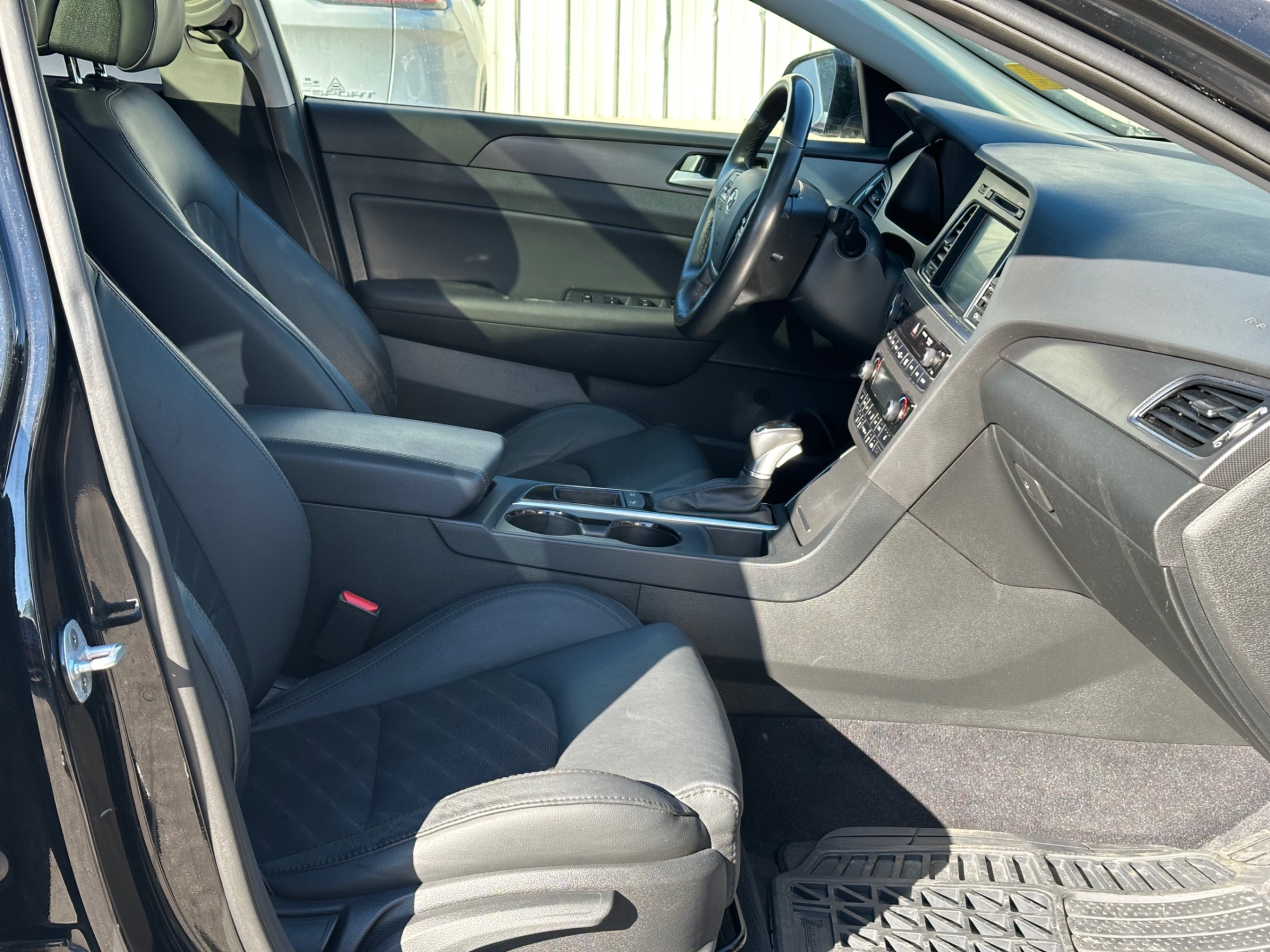 /gundhu/2016-Hyundai-Sonata-906159036261234.jpg