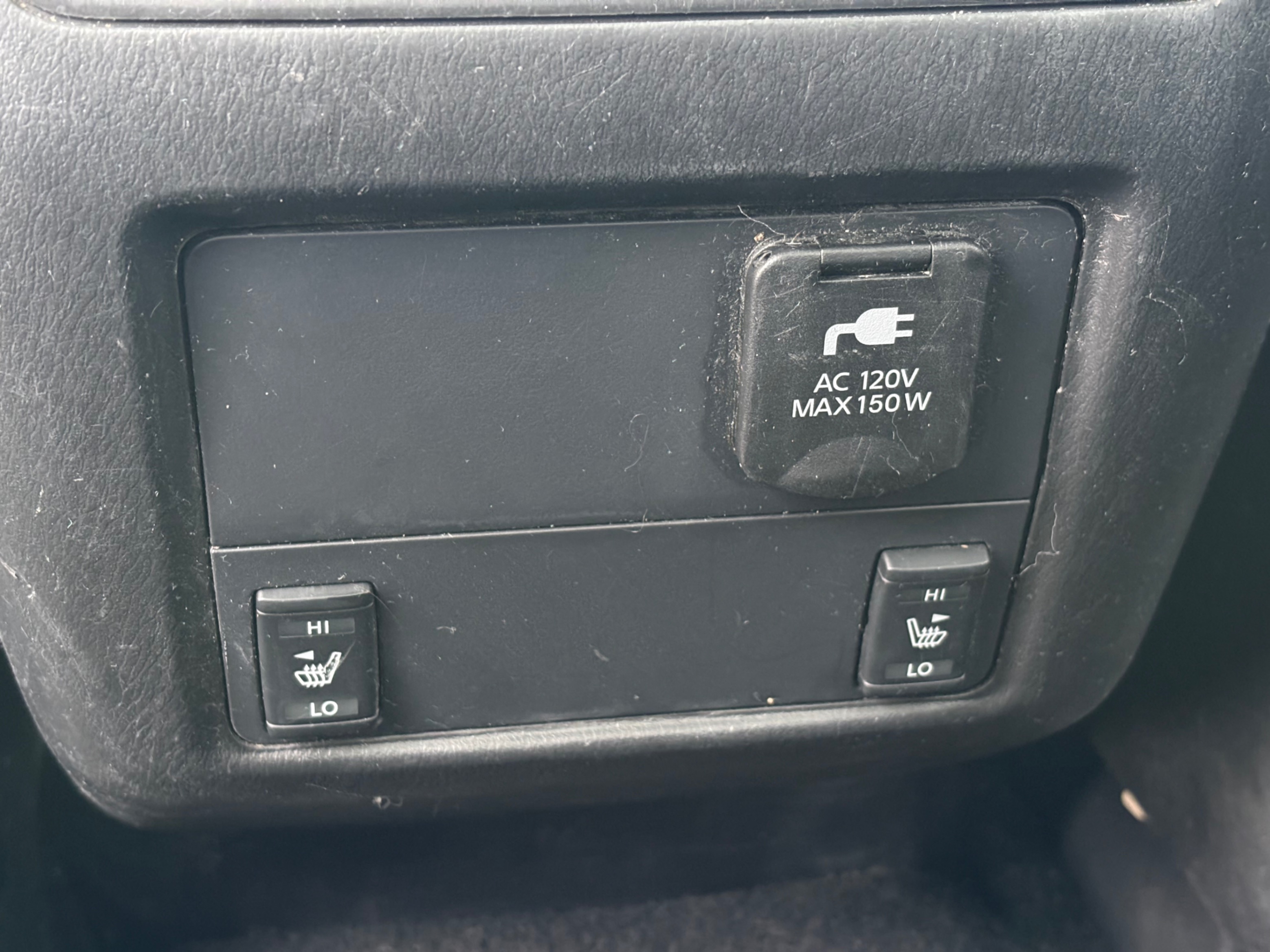 /gundhu/2016-Nissan-Pathfinder-45984585436477365.jpg