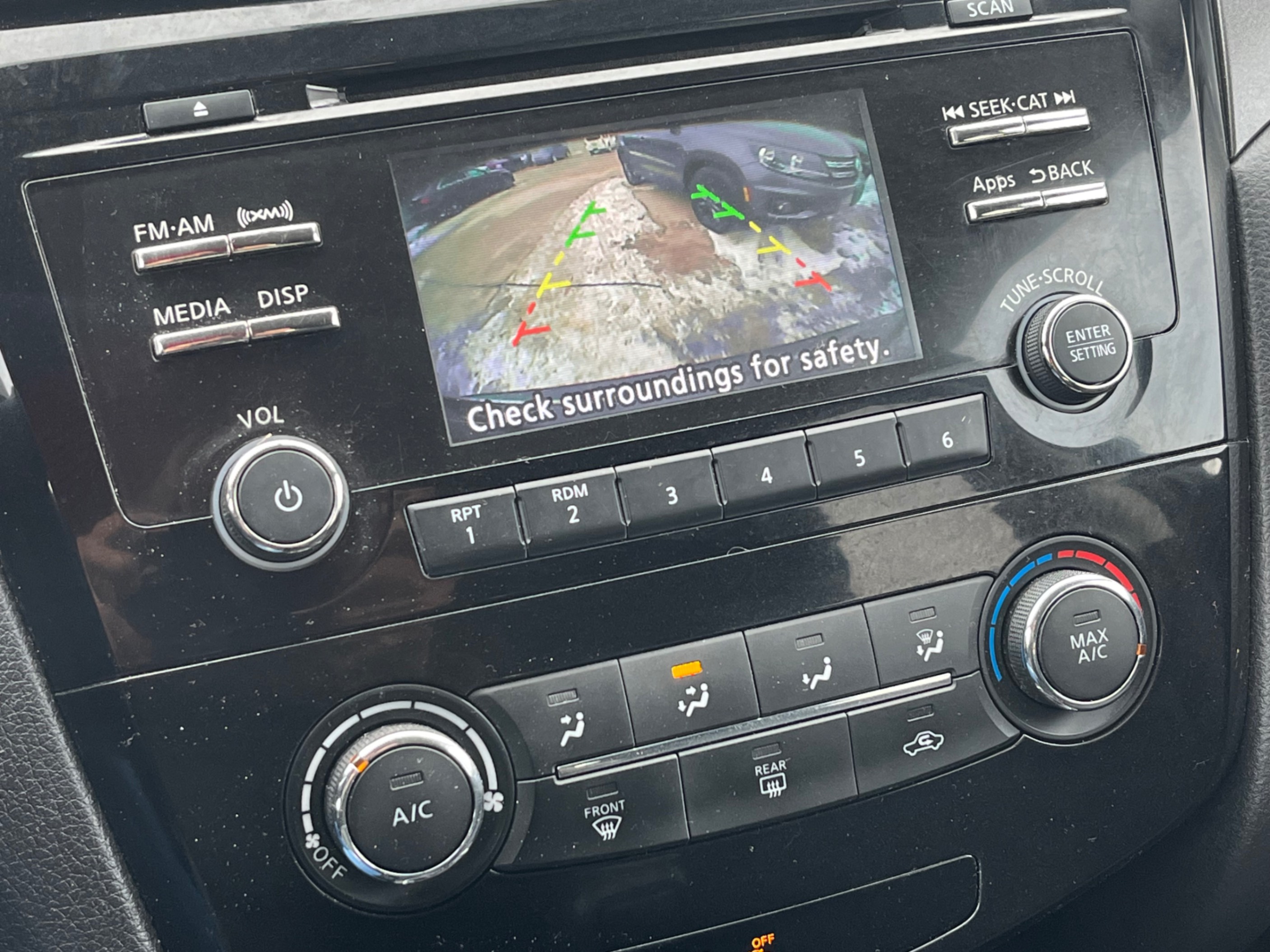/gundhu/2016-Nissan-Rogue-8489715428651046.jpg