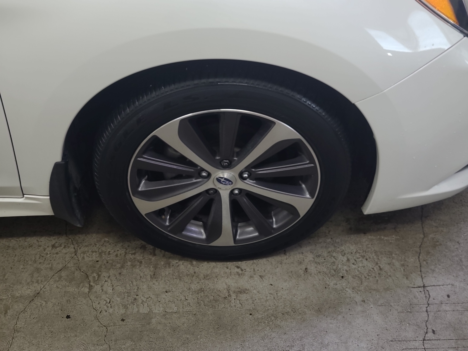 /gundhu/2016-Subaru-Legacy-32074408507082874.jpg