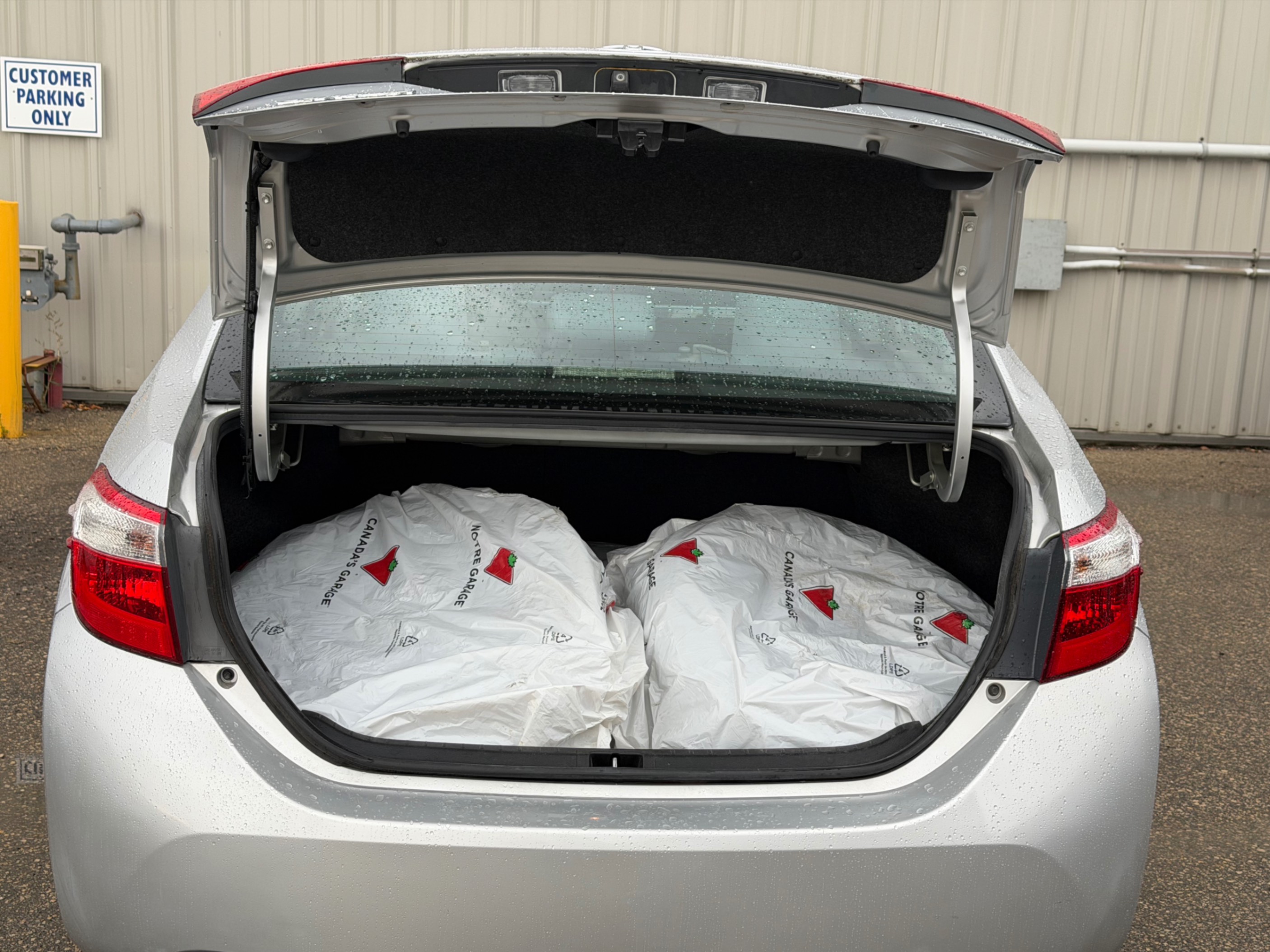 /gundhu/2016-Toyota-Corolla-9267705451442603.jpg