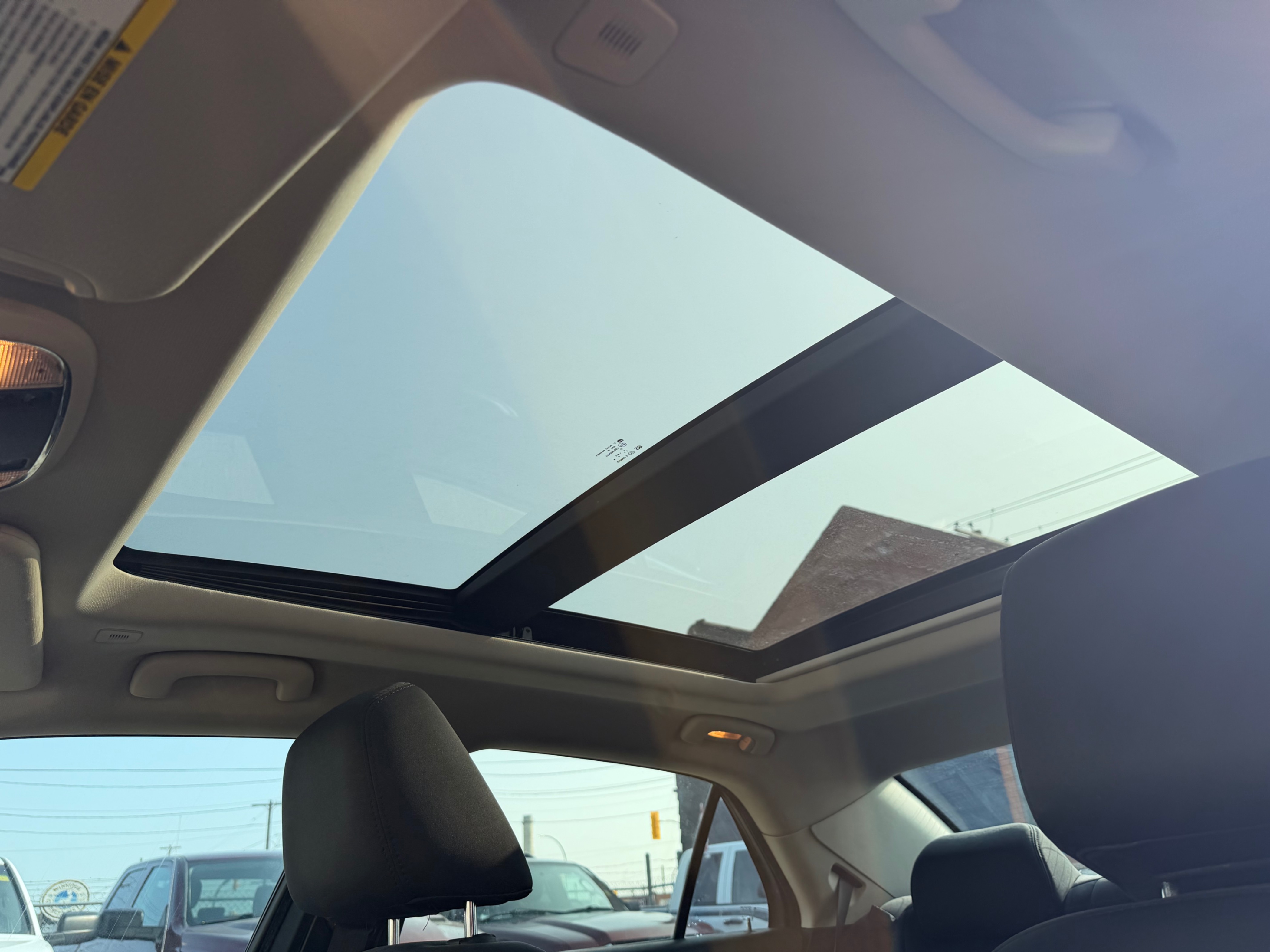 /gundhu/2017-Chrysler-300-048010588476953275.jpg